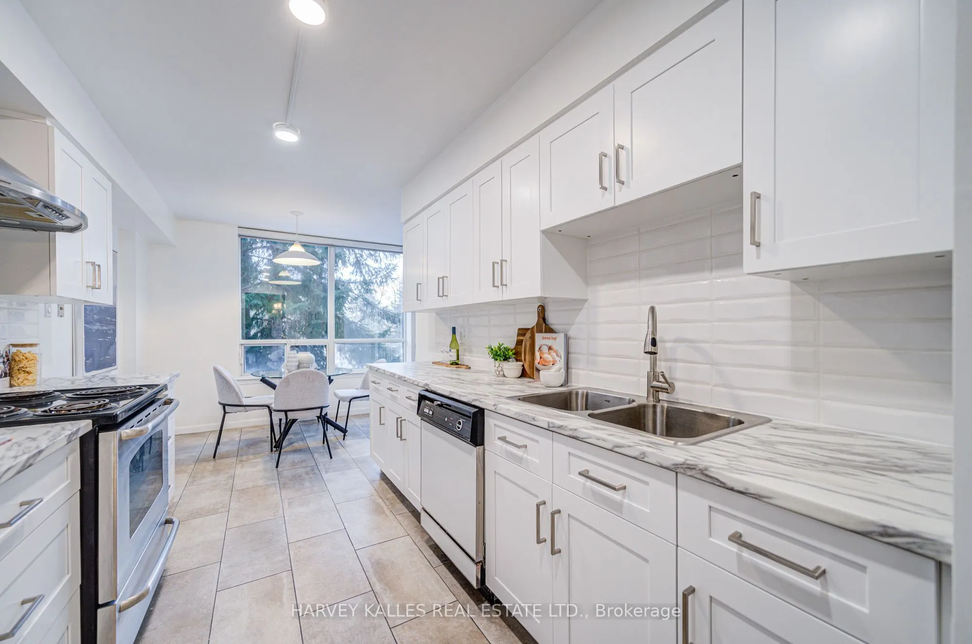120 Promenade Circle #212