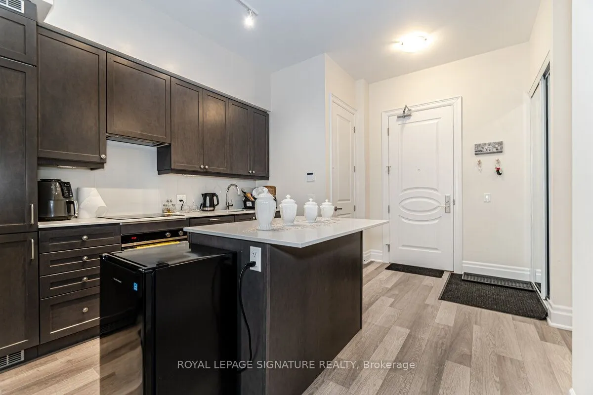 9085 Jane Street #108