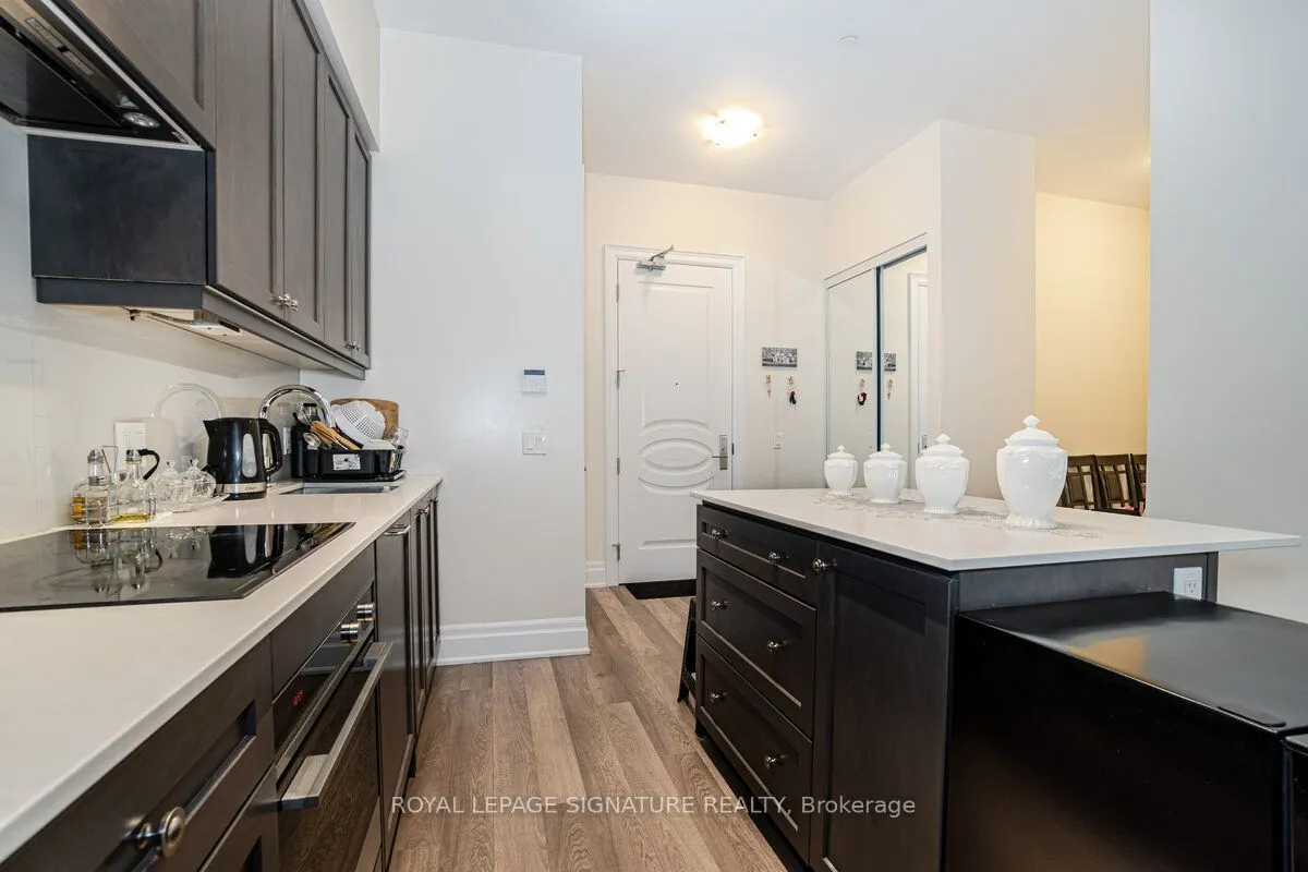9085 Jane Street #108