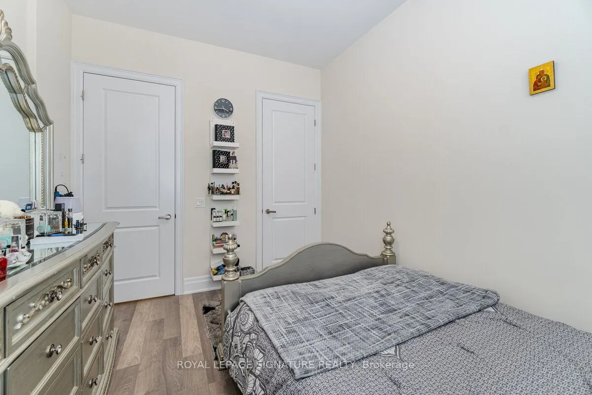9085 Jane Street #108