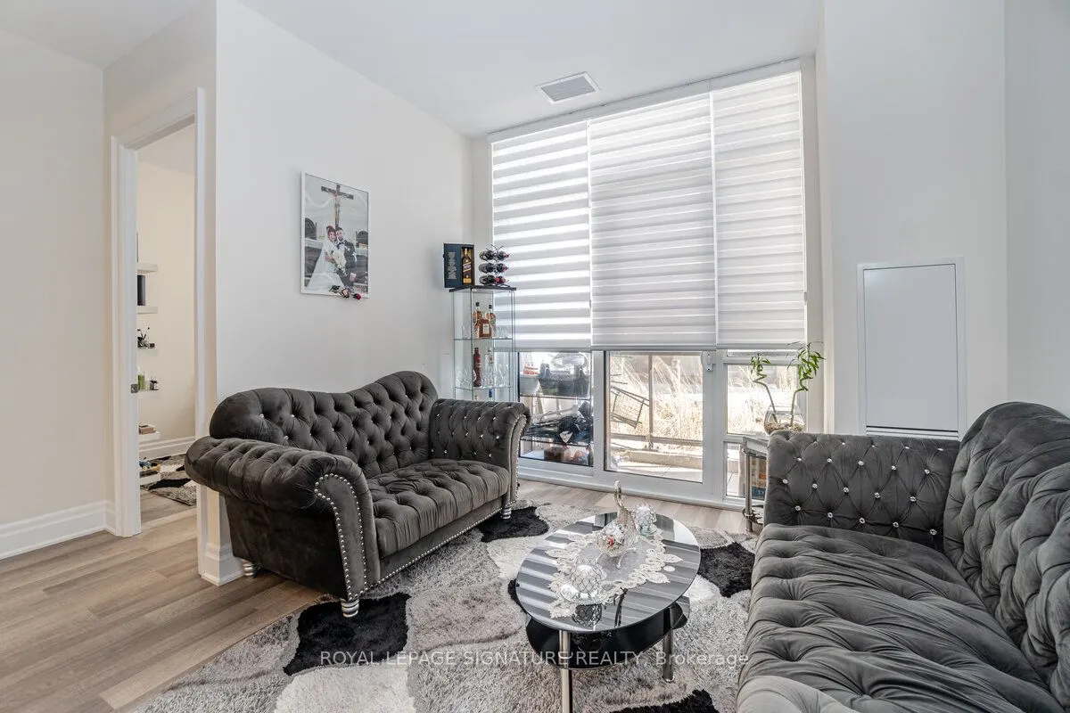 9085 Jane Street #108