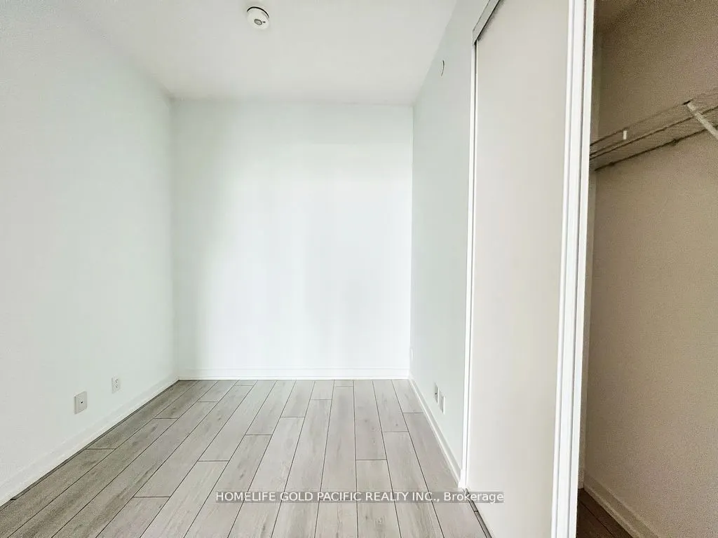950 Portage Parkway #3715