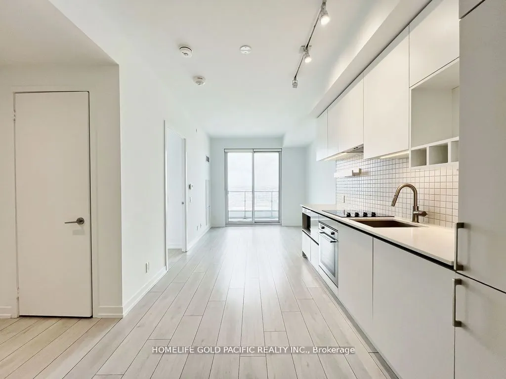 950 Portage Parkway #3715