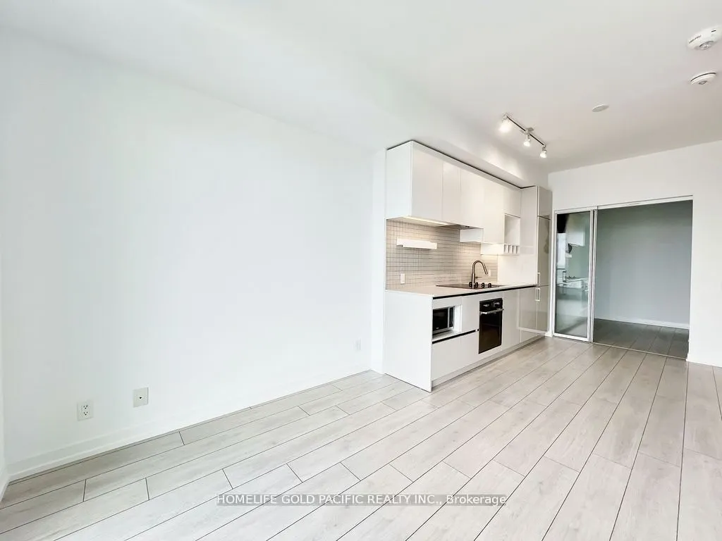 950 Portage Parkway #3715