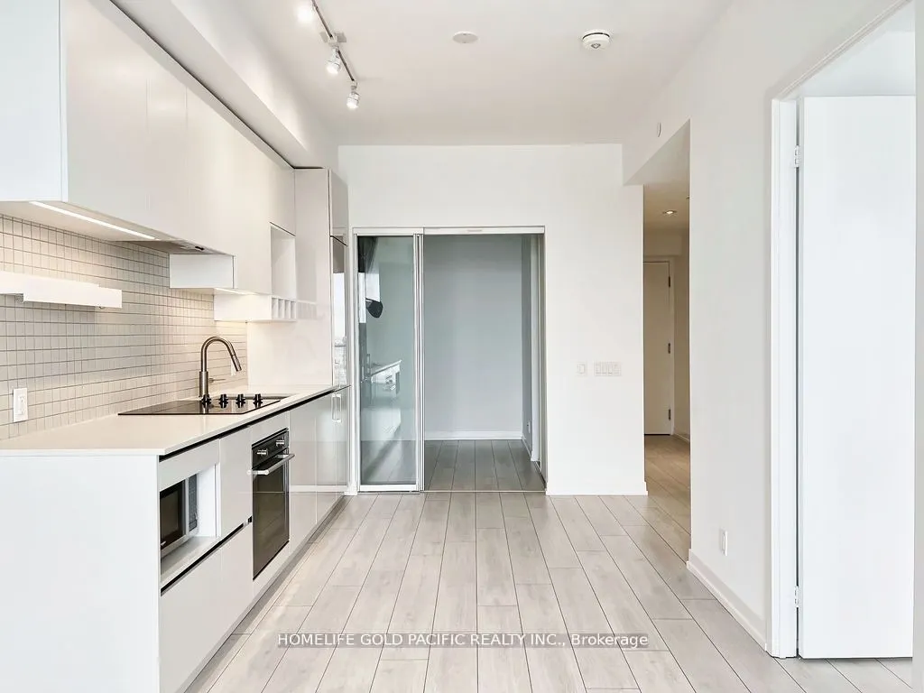 950 Portage Parkway #3715