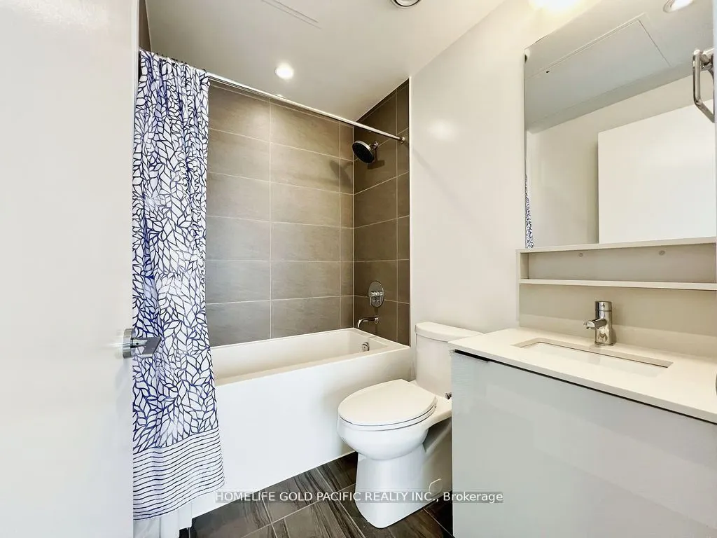 950 Portage Parkway #3715