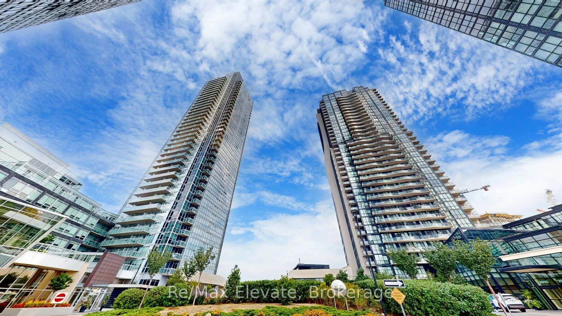 2900 Highway 7 Road, #1307