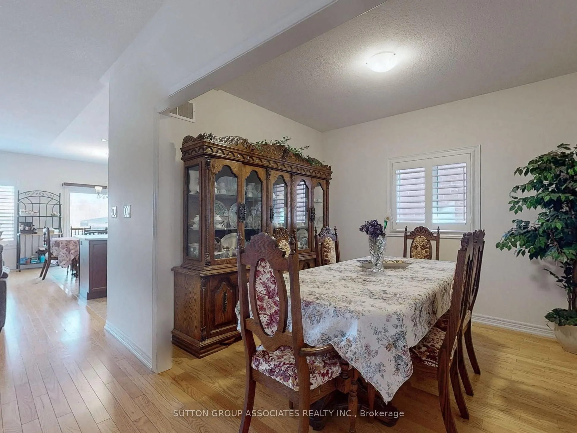 144 Shephard Avenue