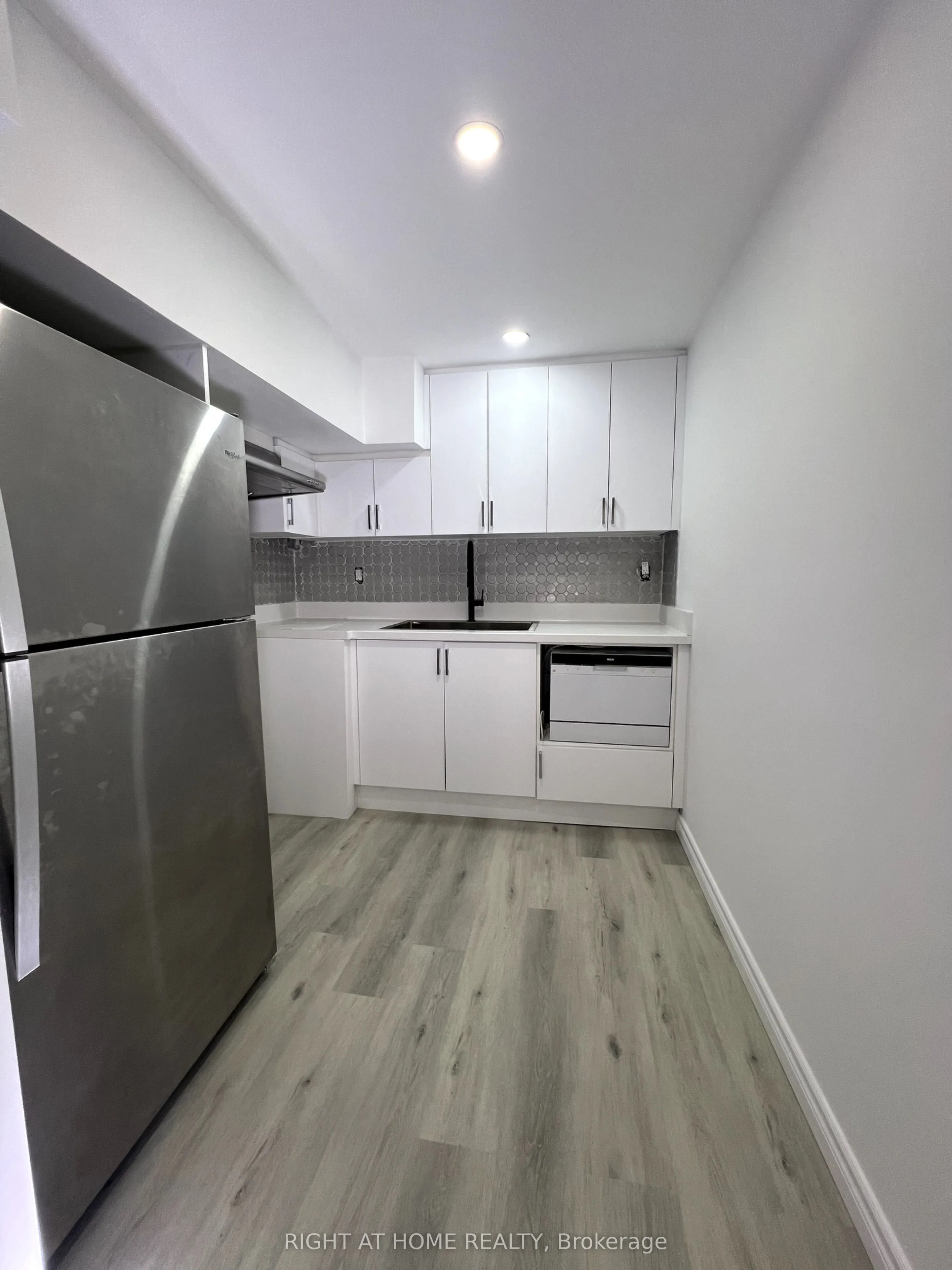 41 Portage Avenue
