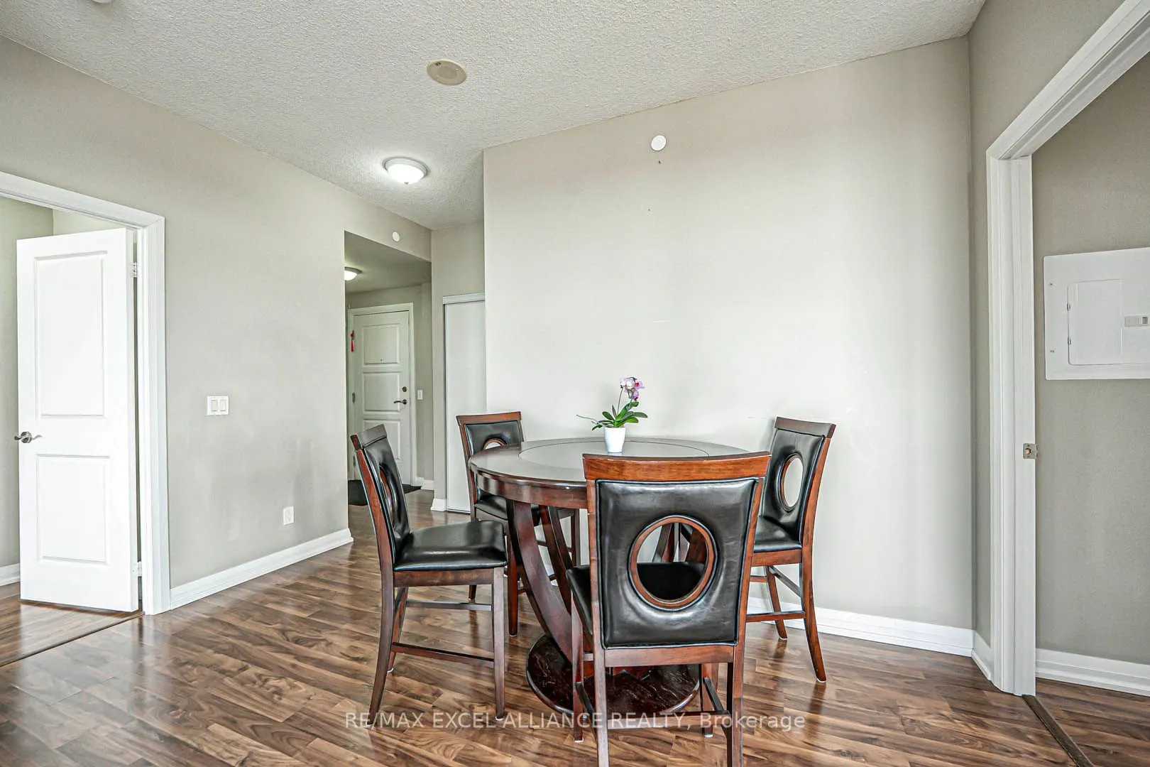 9500 Markham Road #2002