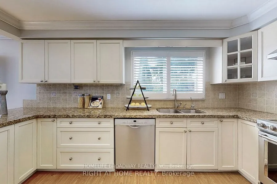 9 Trillium Drive