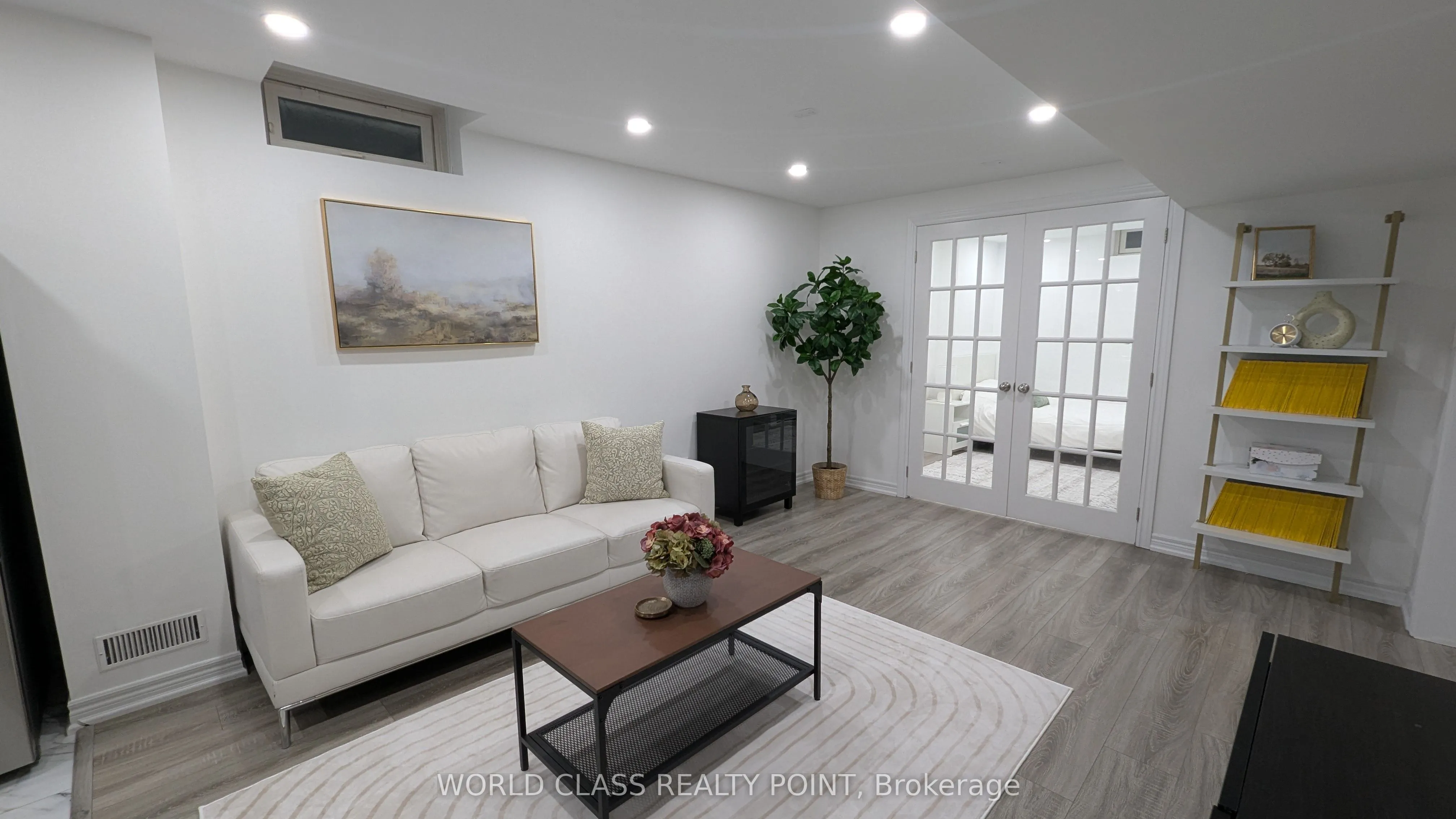 17B Brower Avenue, #BASEMENT