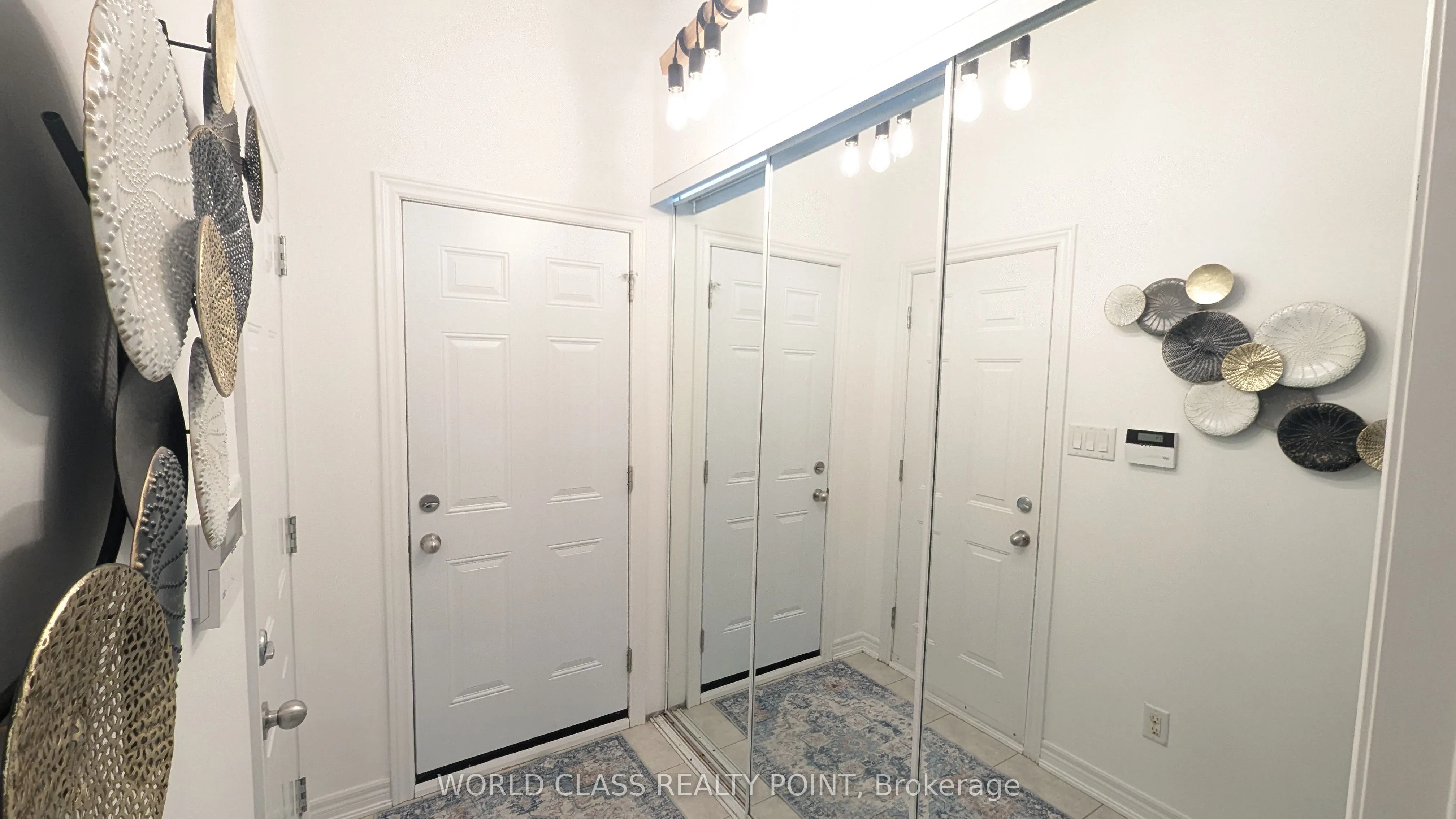 17B Brower Avenue, #BASEMENT