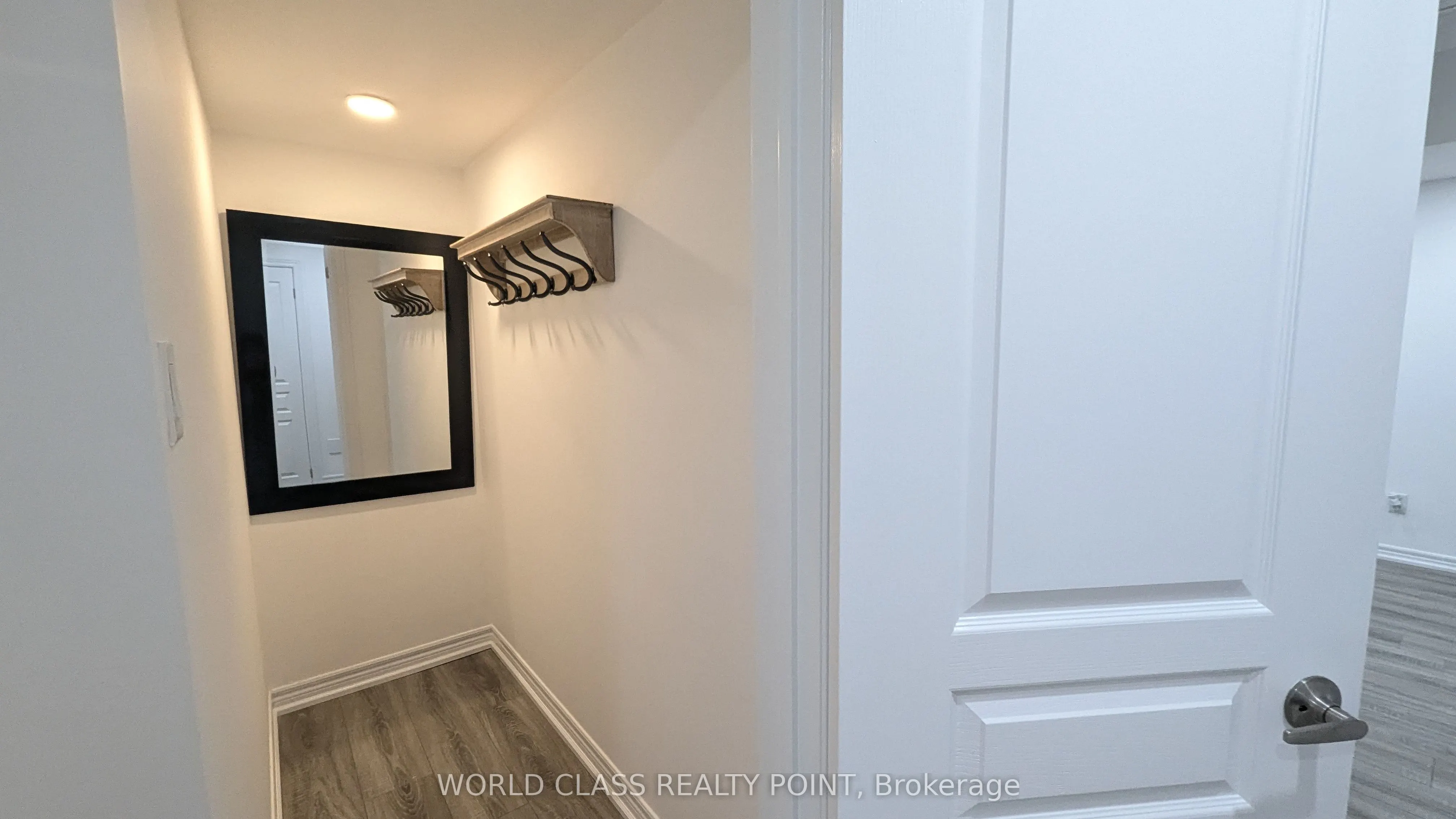 17B Brower Avenue, #BASEMENT