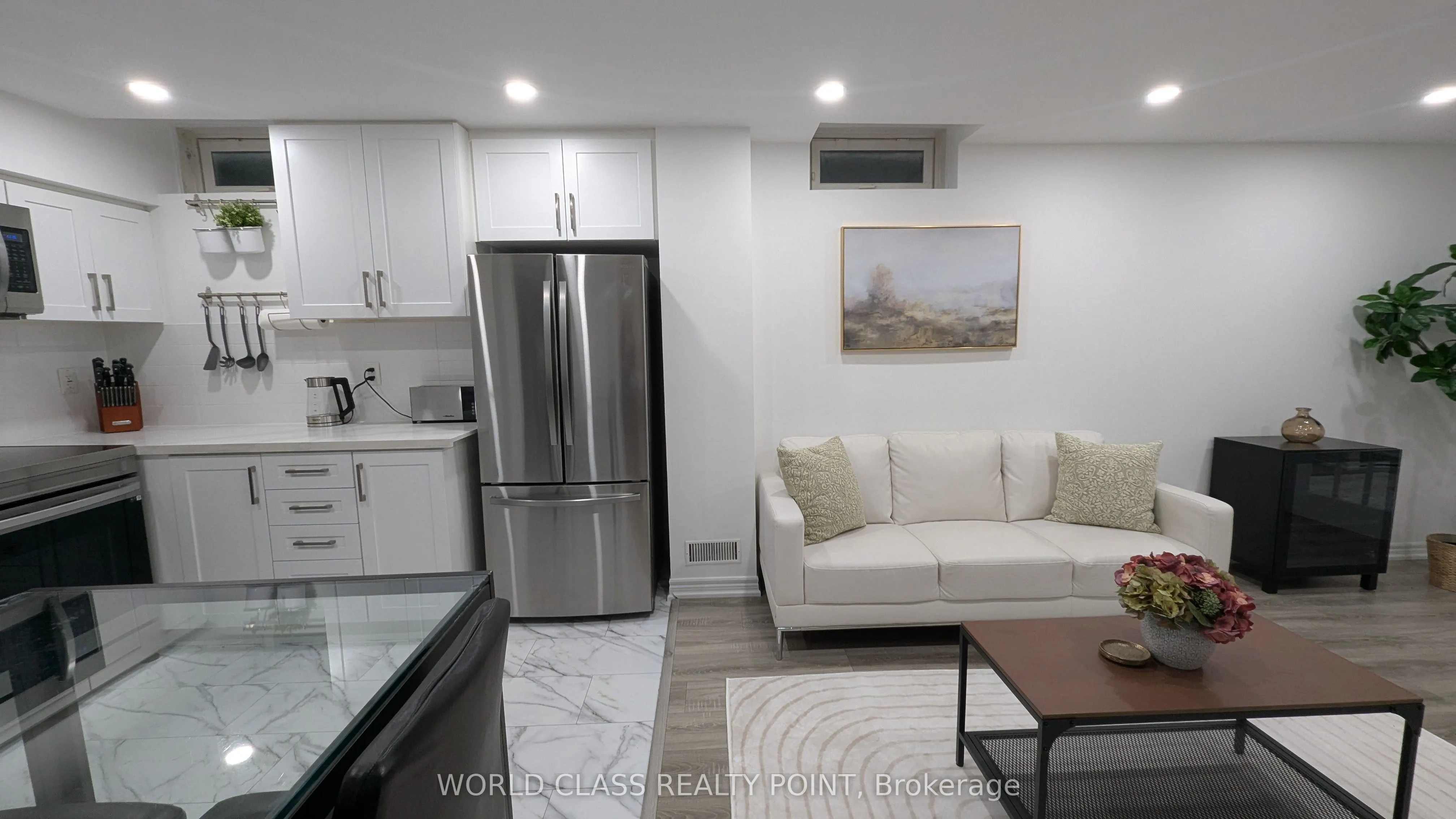 17B Brower Avenue, #BASEMENT