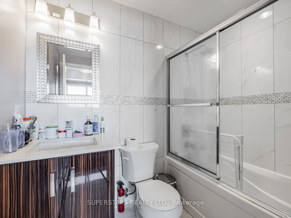 9245 Jane Street, #1414