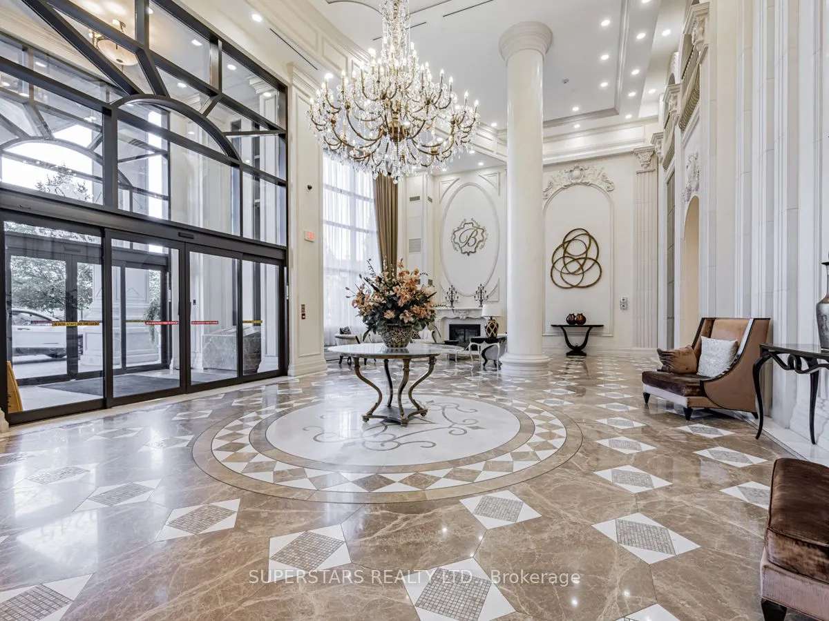 9245 Jane Street, #1414