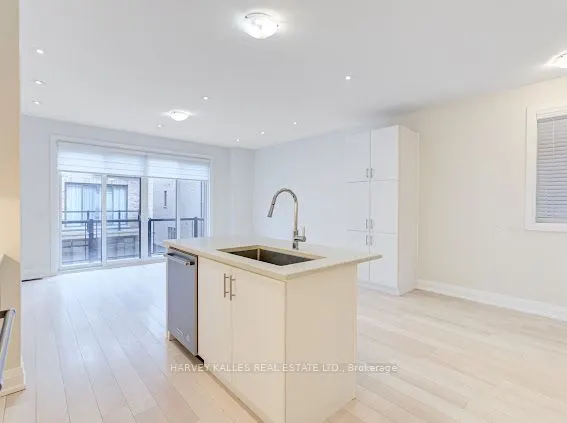 74 Salterton Circle