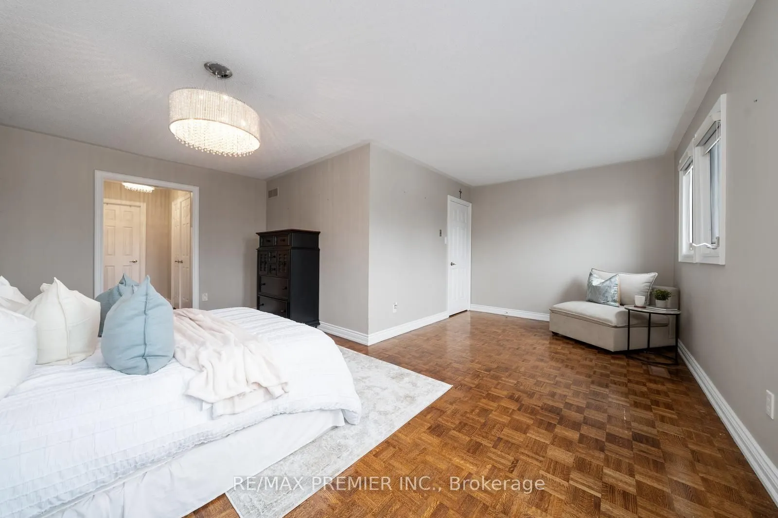 11 Monica Court