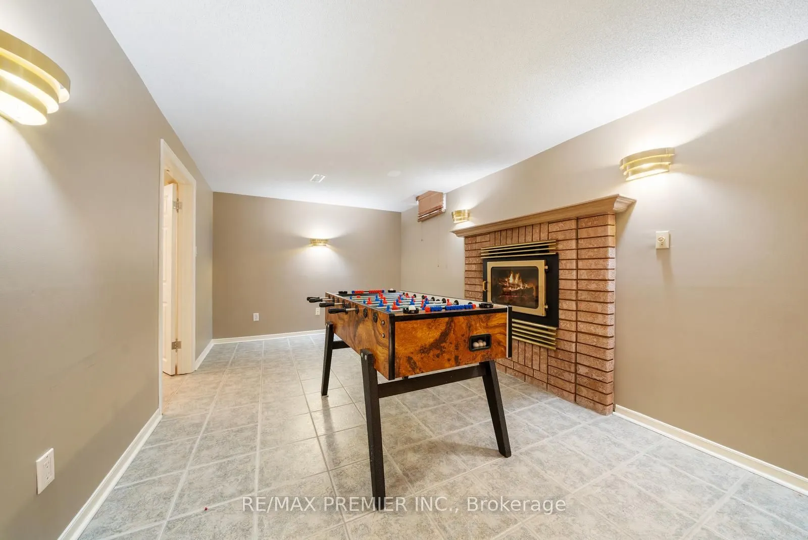 11 Monica Court