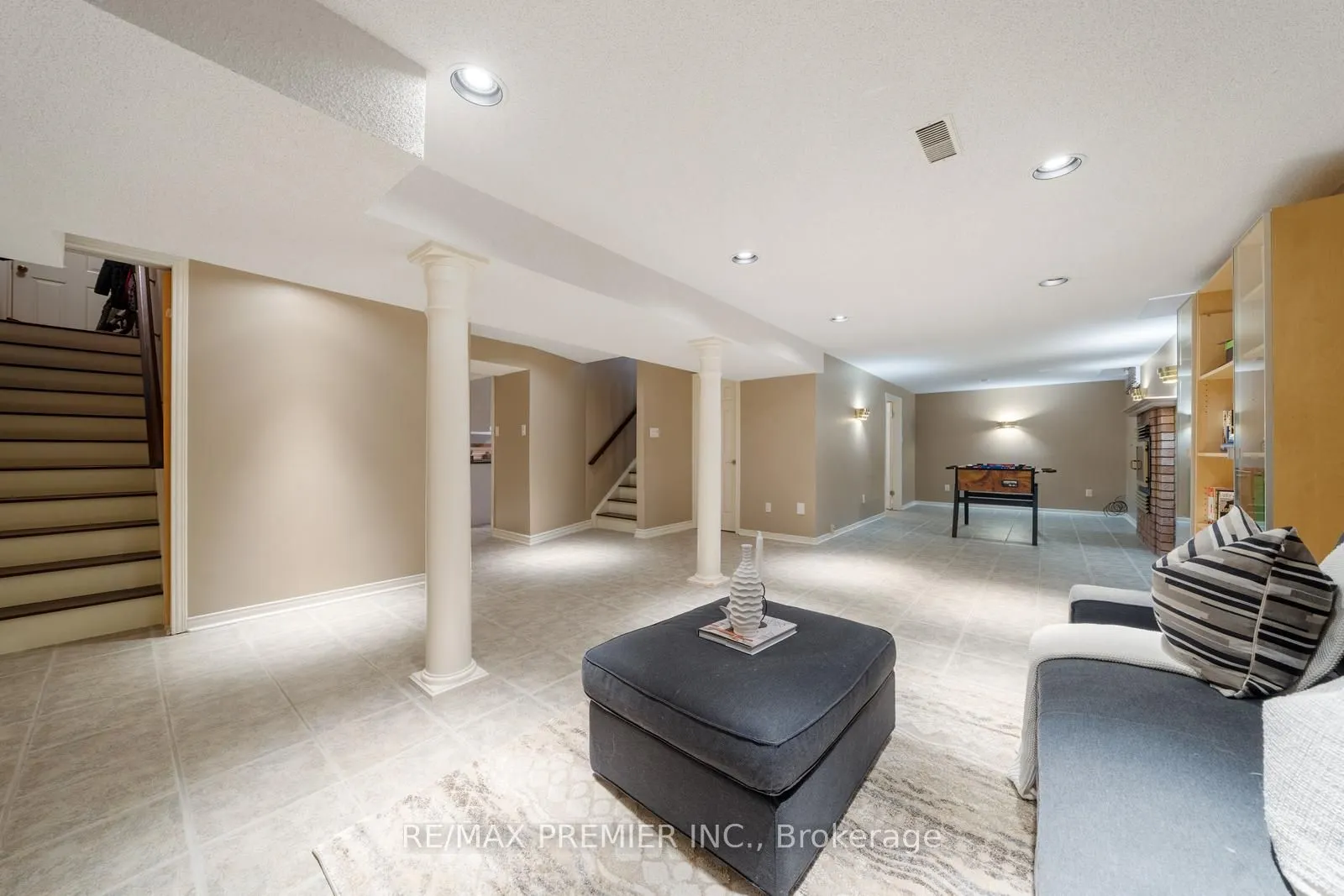 11 Monica Court
