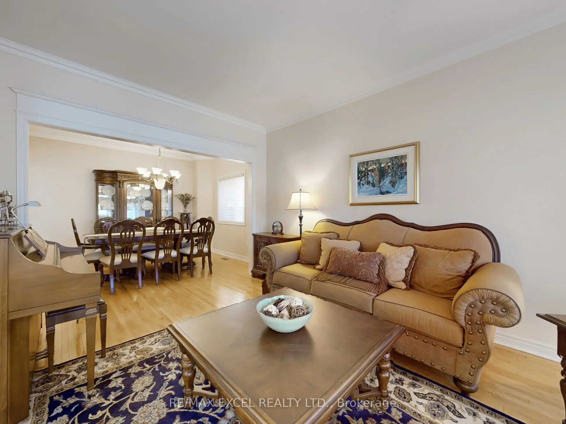 78 Shaftsbury Avenue