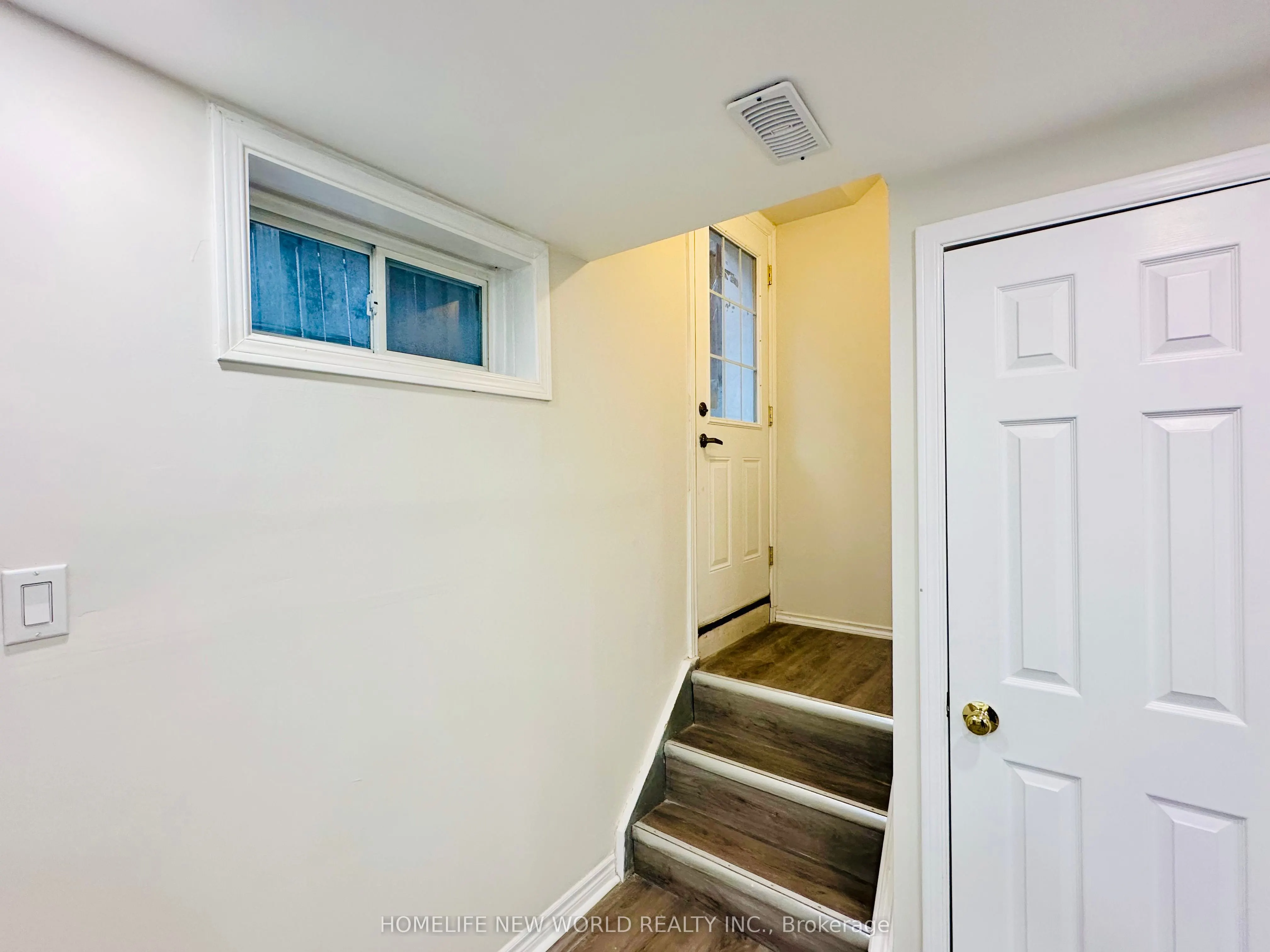 16 Marion Crescent