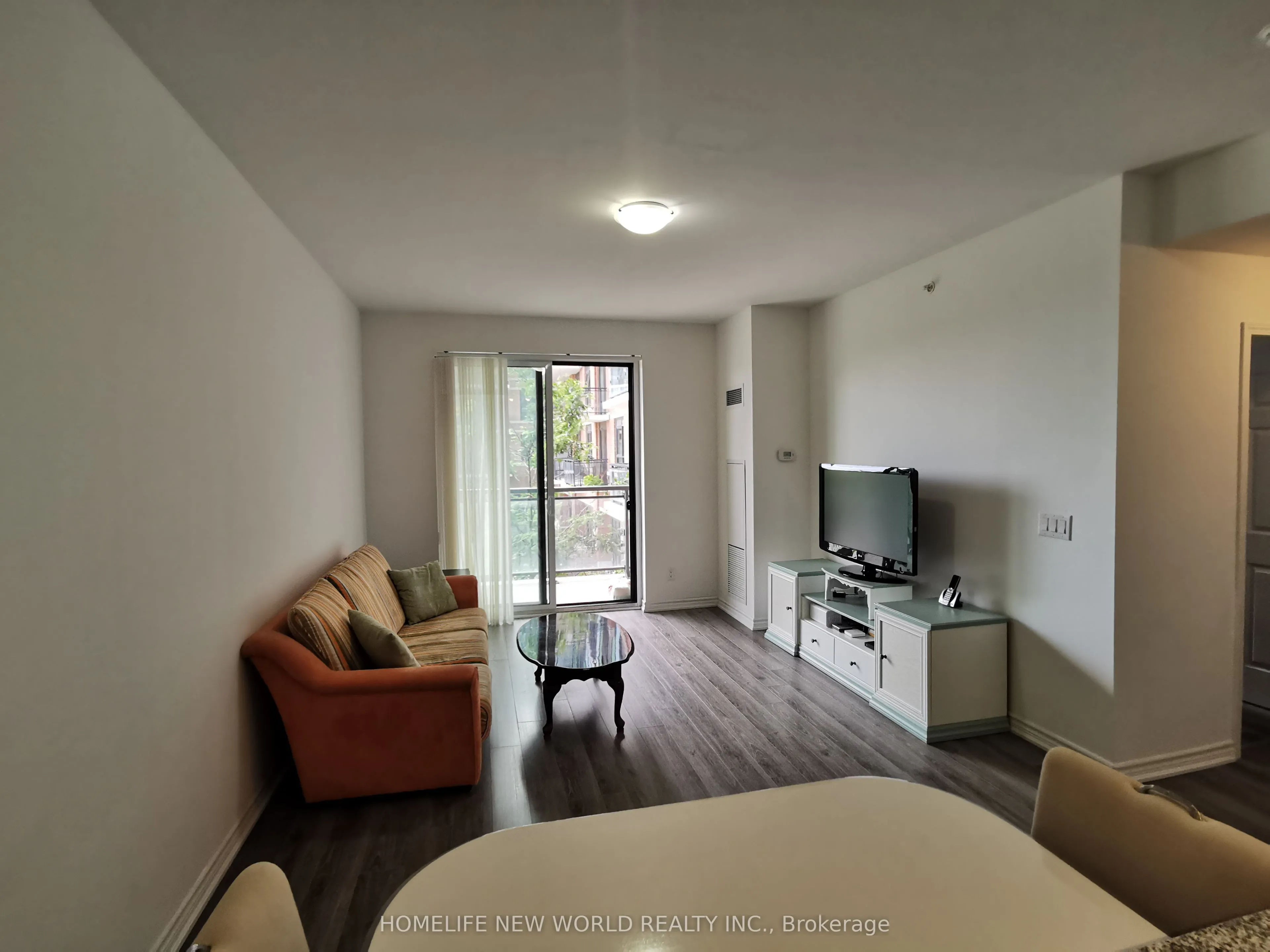 11611 Yonge St Street, #232