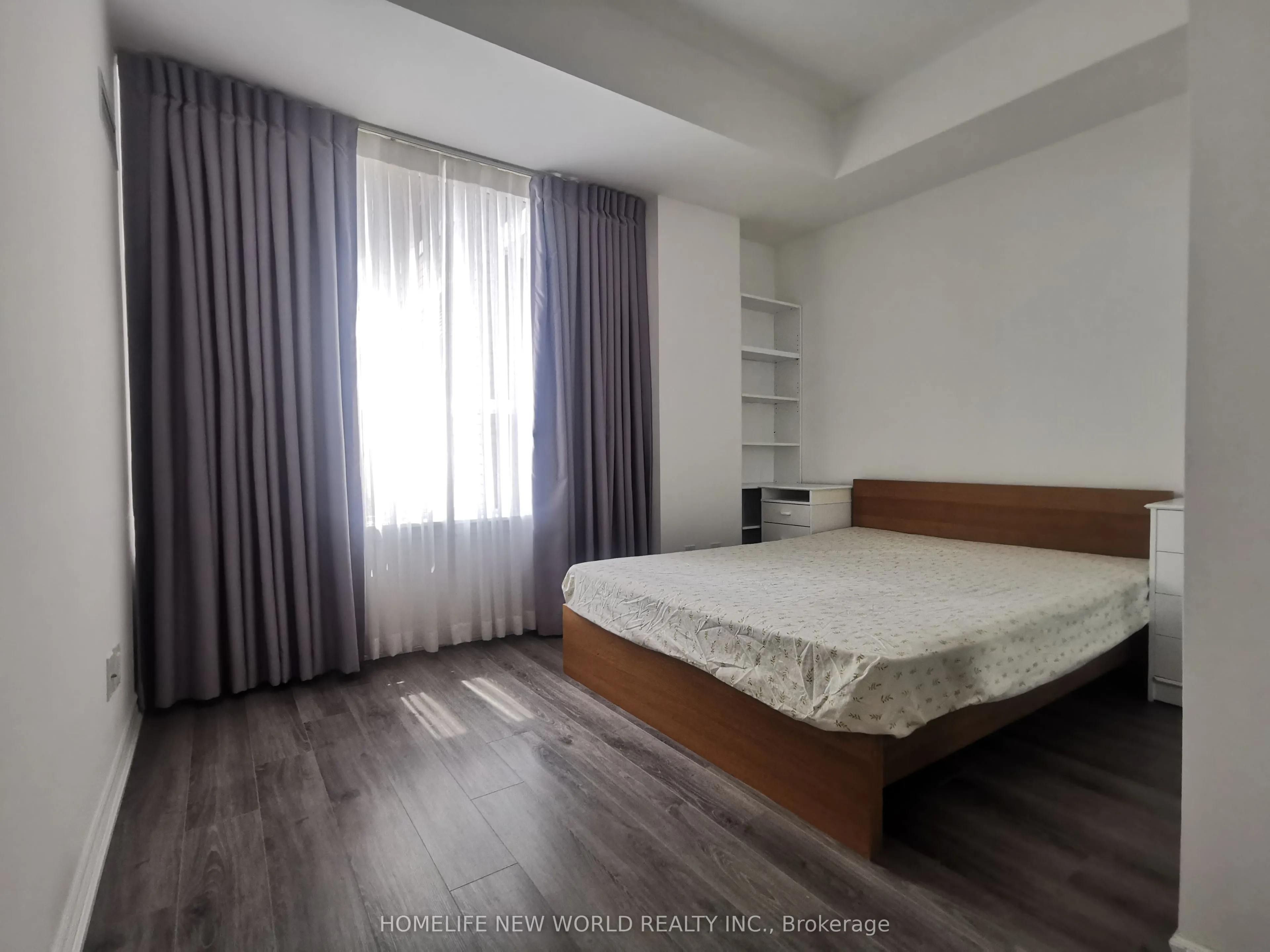 11611 Yonge St Street, #232