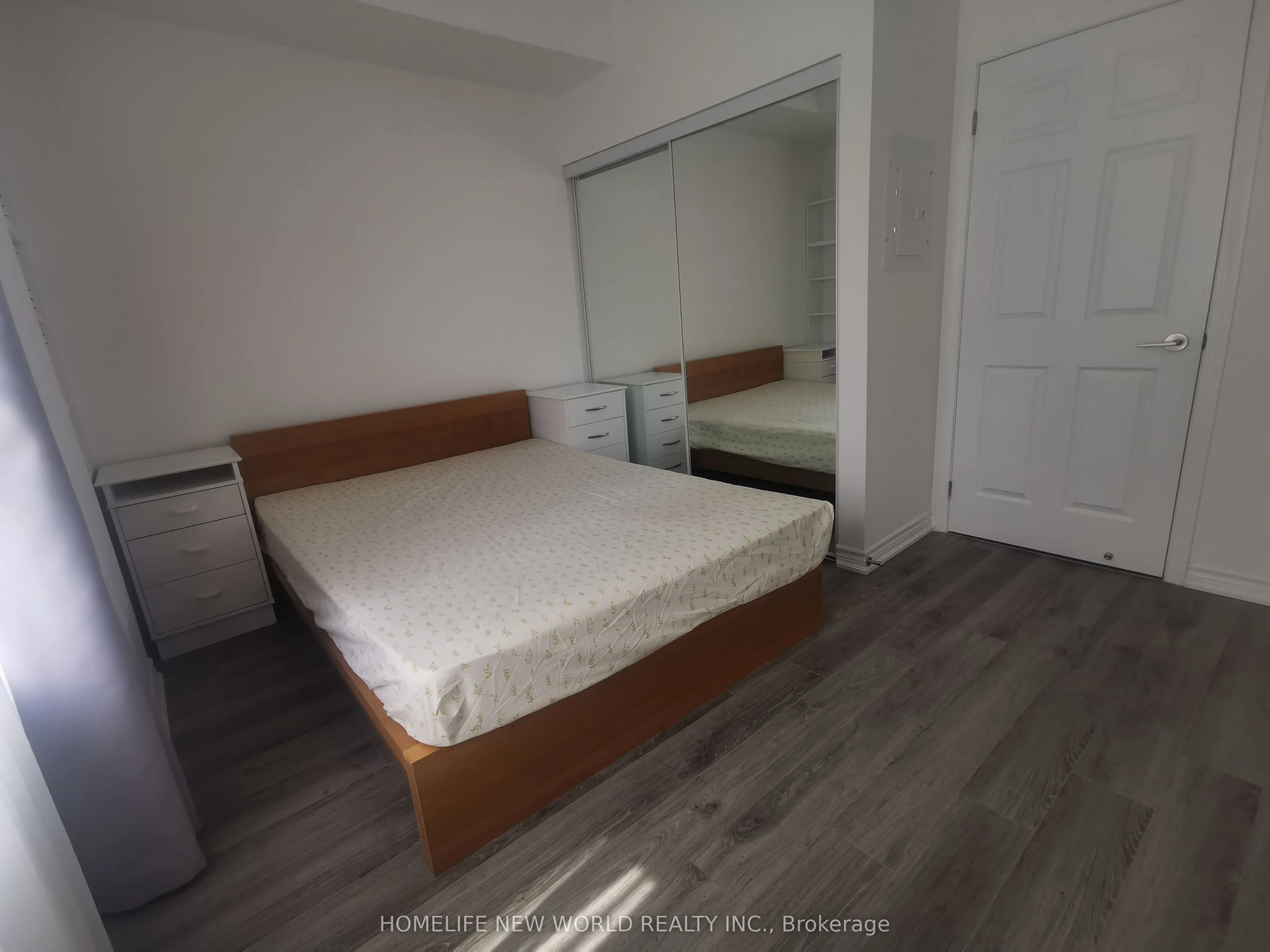 11611 Yonge St Street, #232