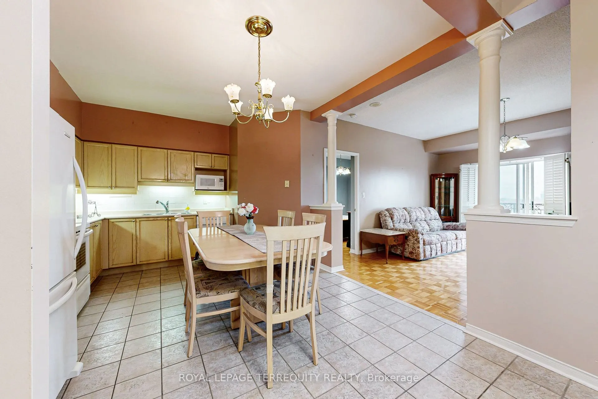7373 Martin Grove Road, #615