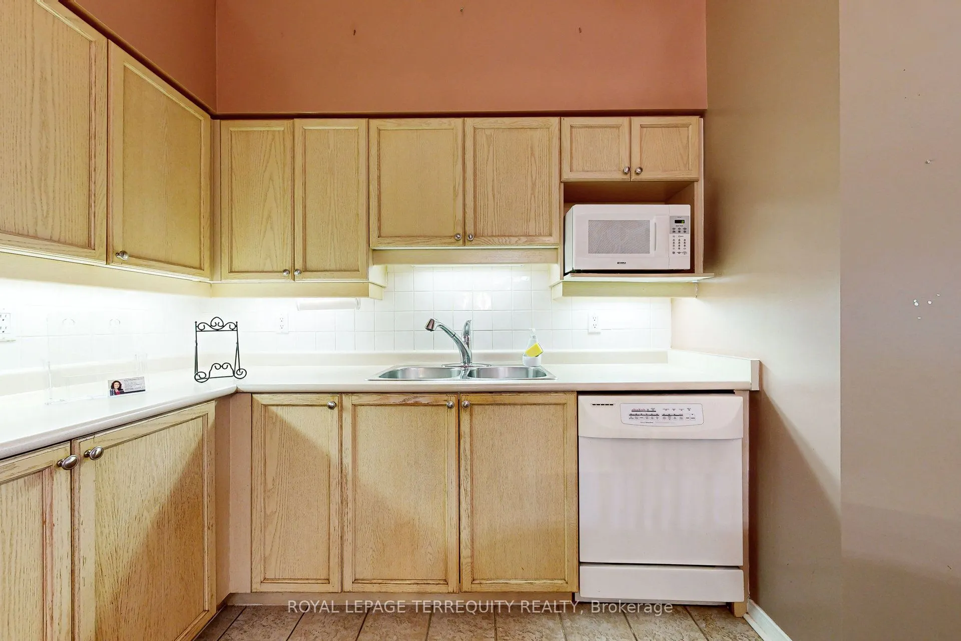 7373 Martin Grove Road, #615