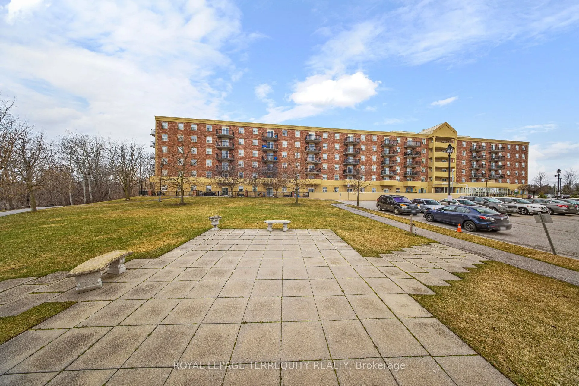 7373 Martin Grove Road, #615