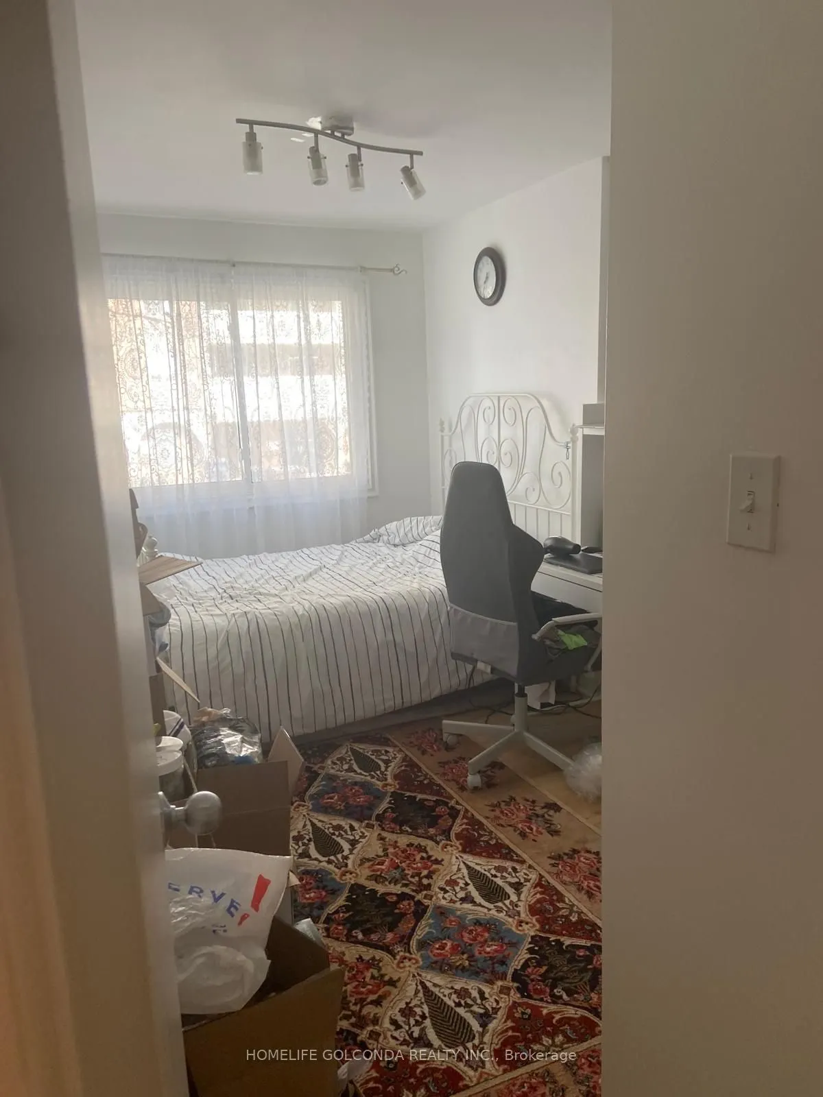 21 Elizabeth Street #205