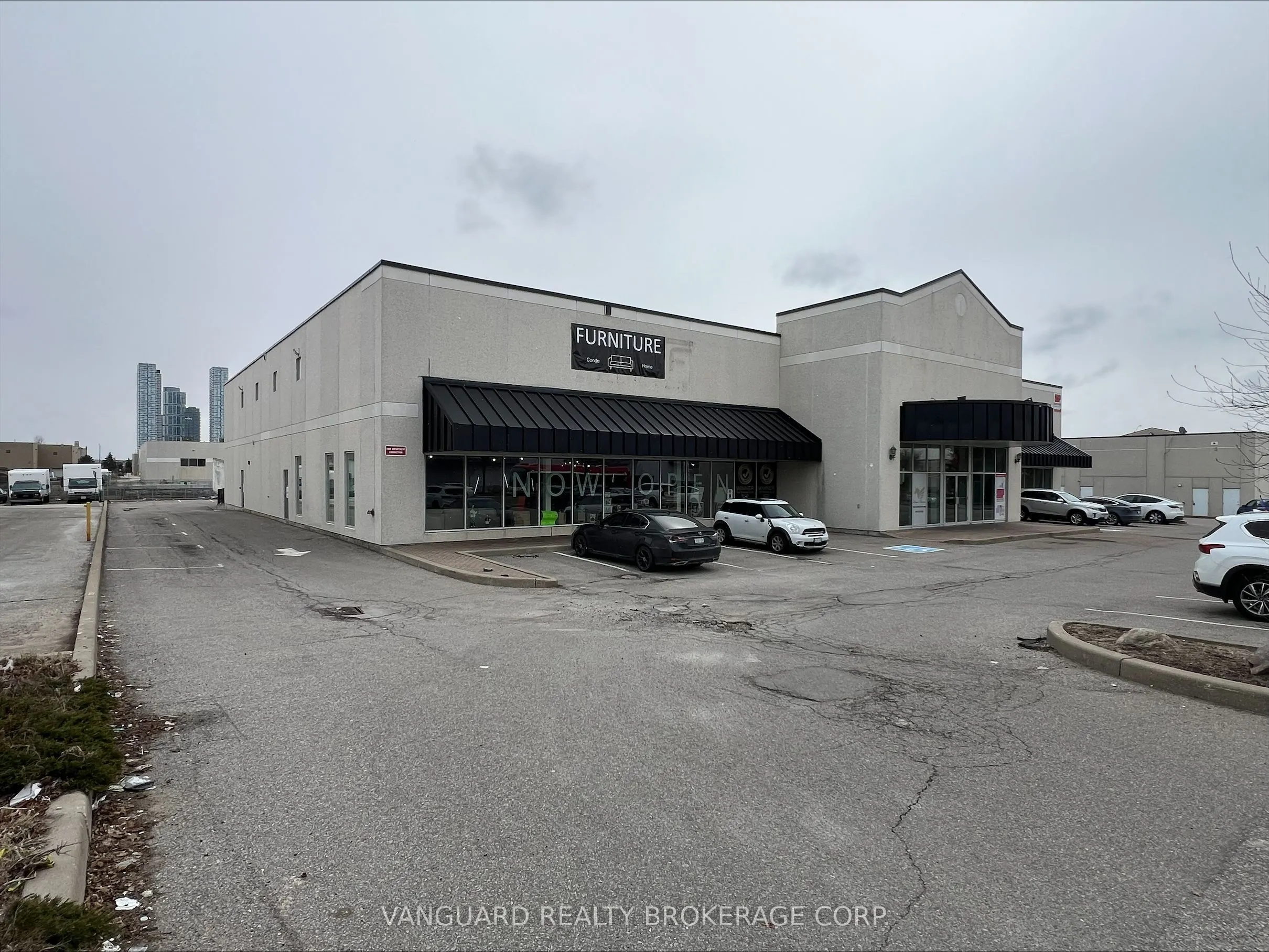 31 Jevlan Drive, #2