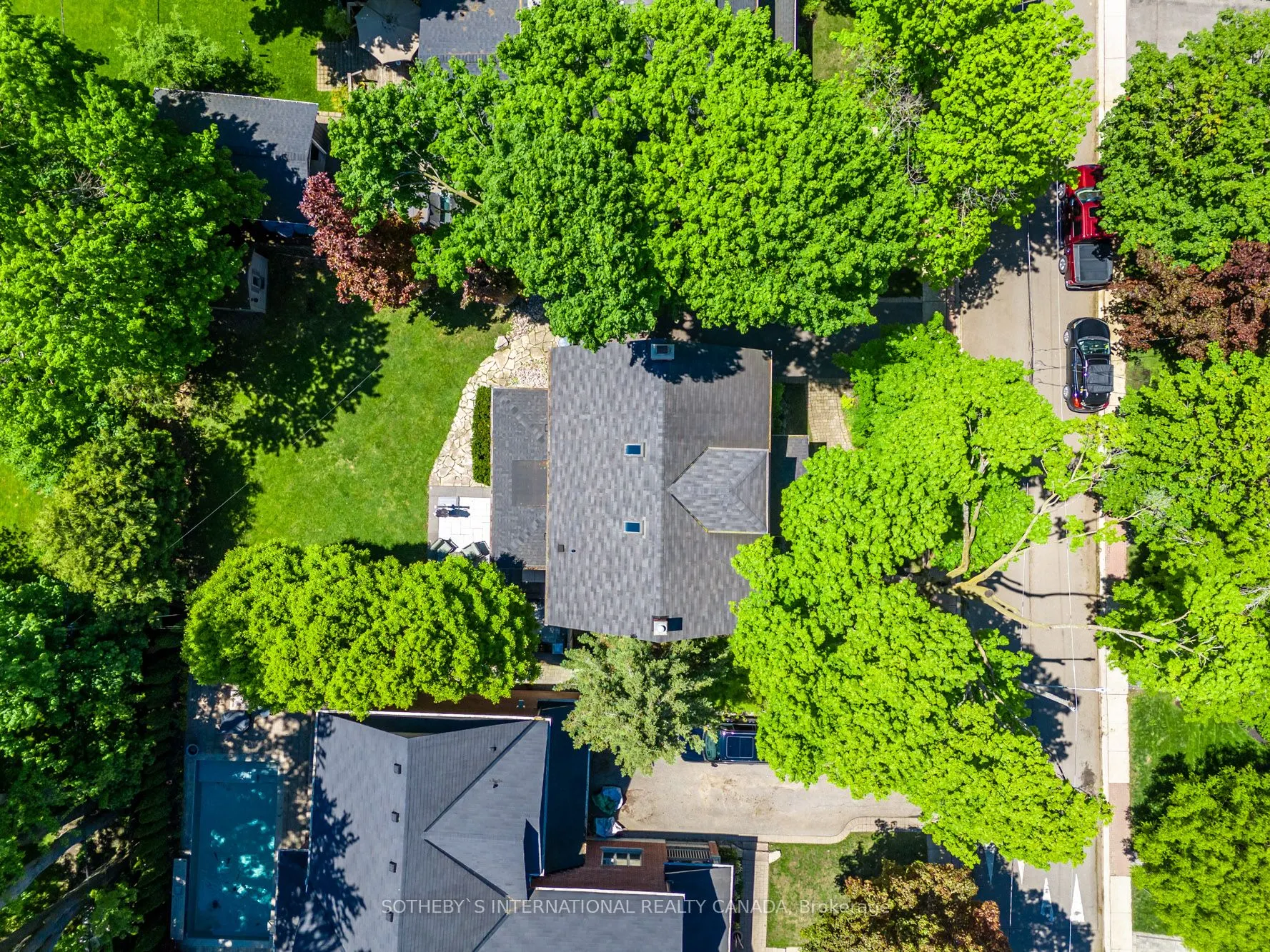 77 Catherine Avenue
