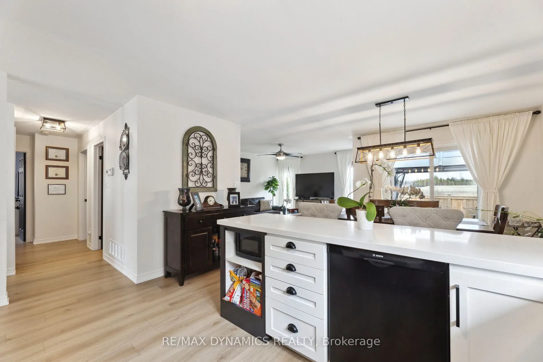 89 Maplewood Avenue