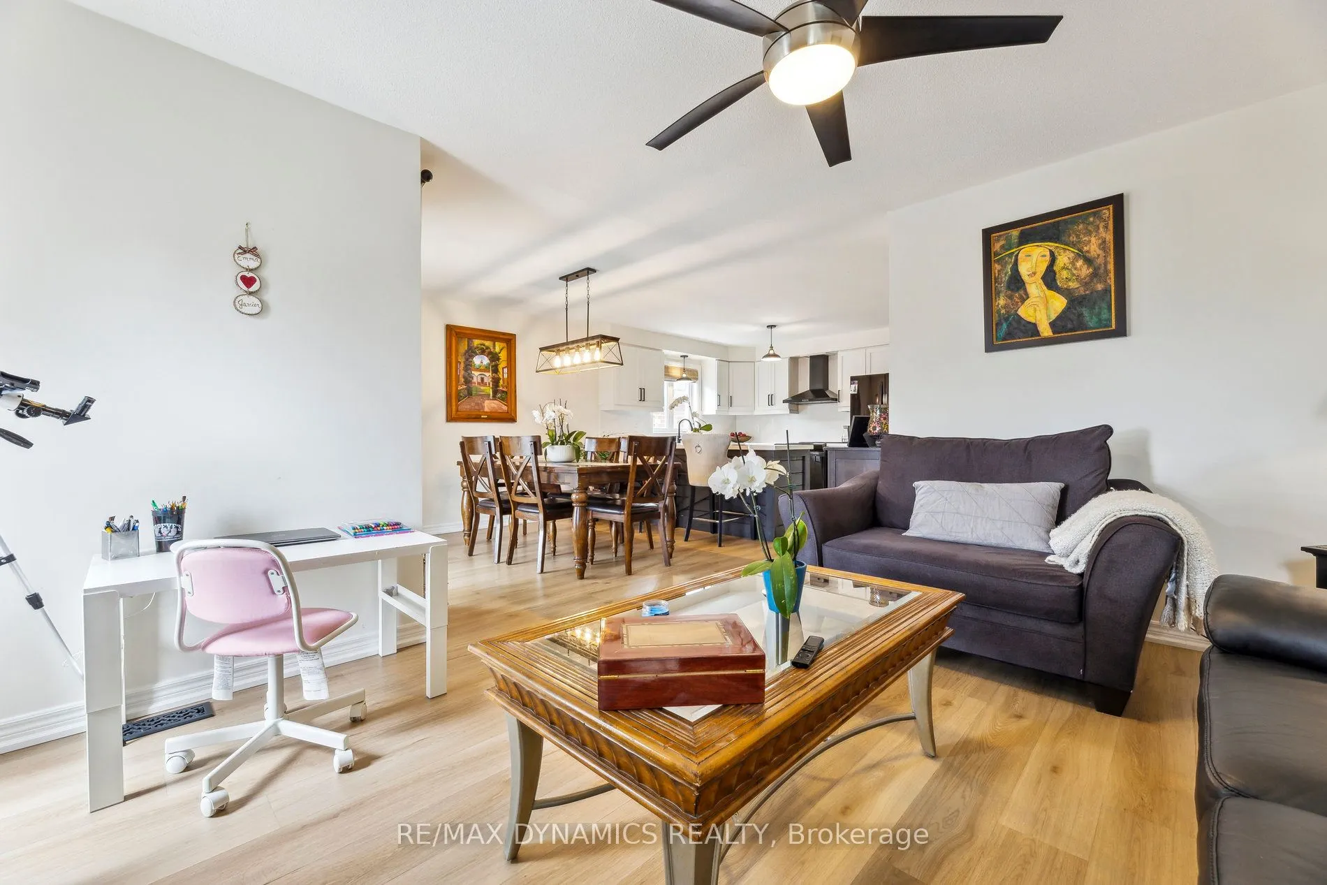 89 Maplewood Avenue