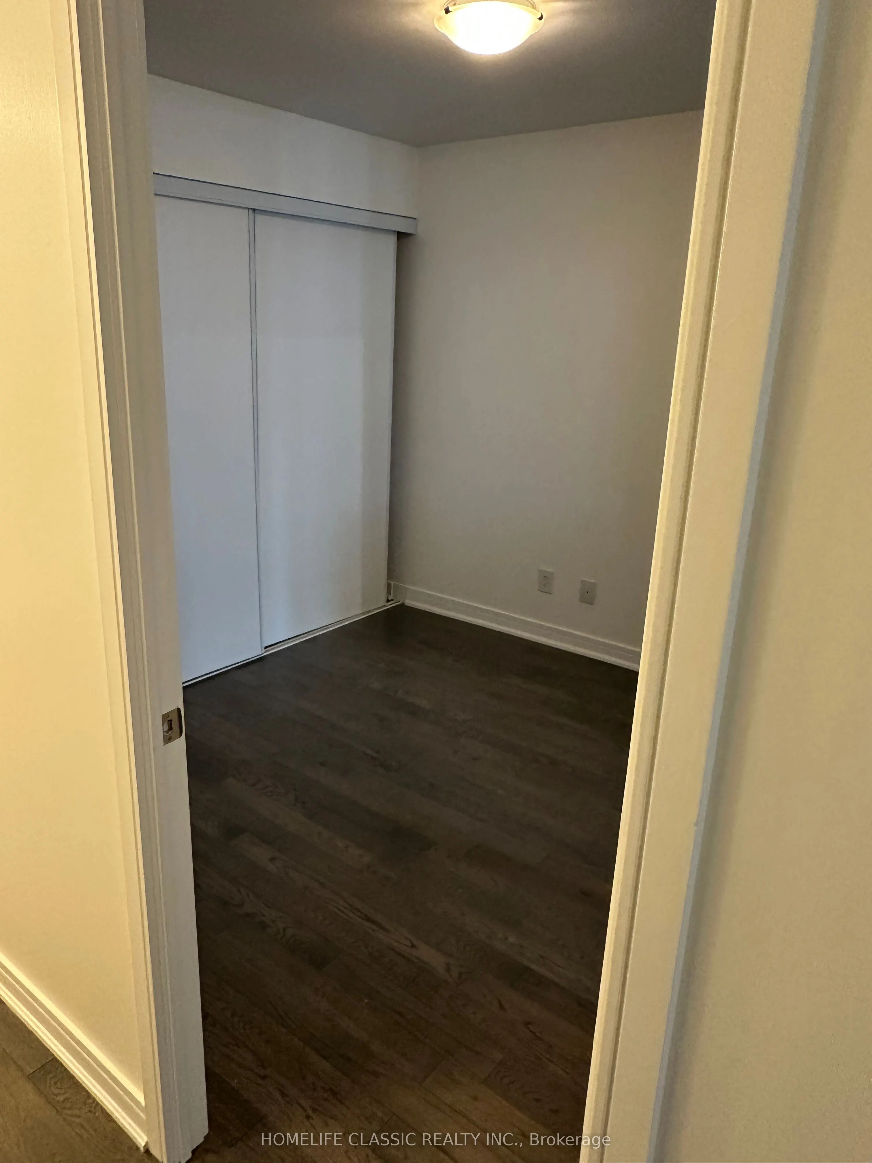 9191 Yonge Street, #613