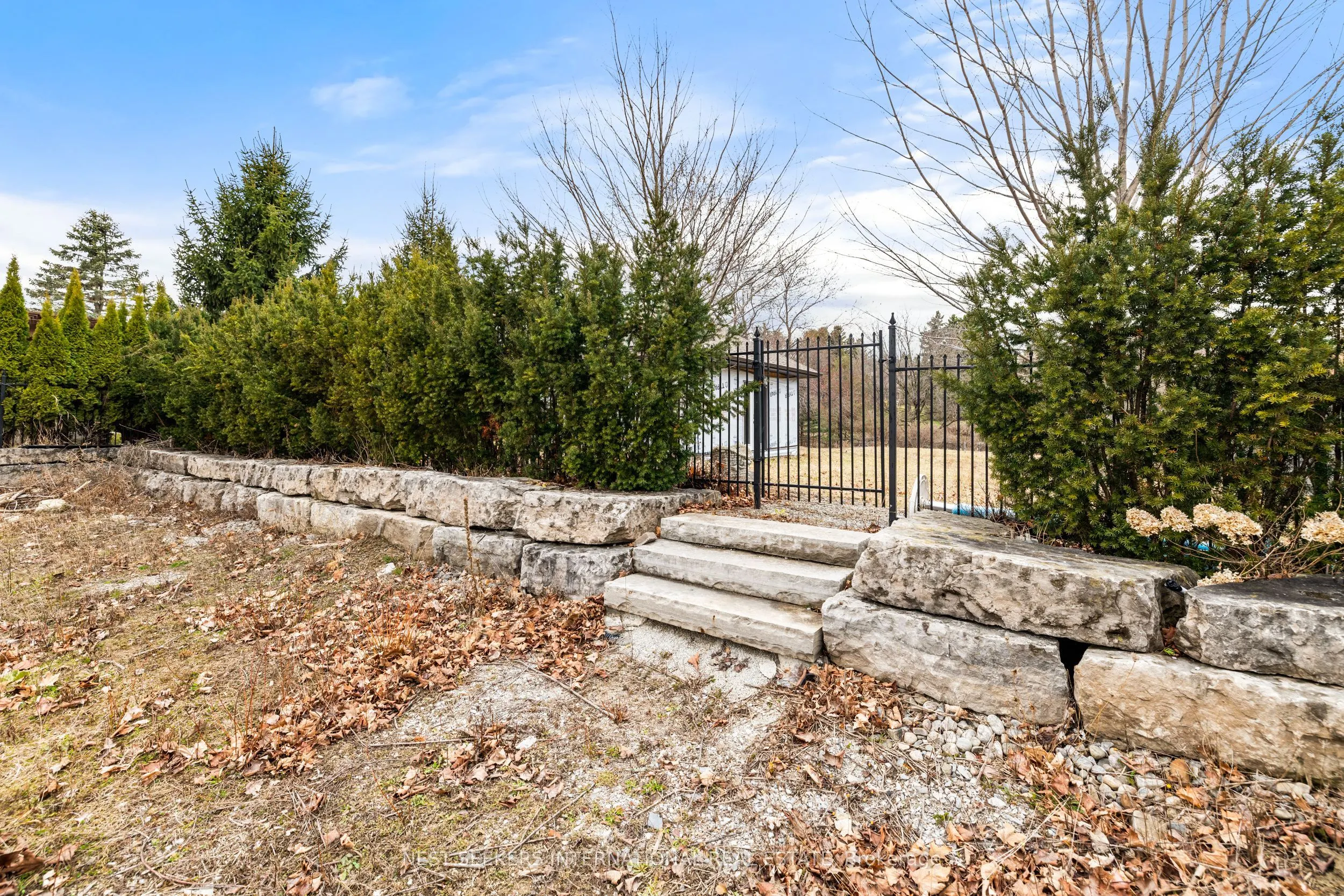 96 Robinson Road