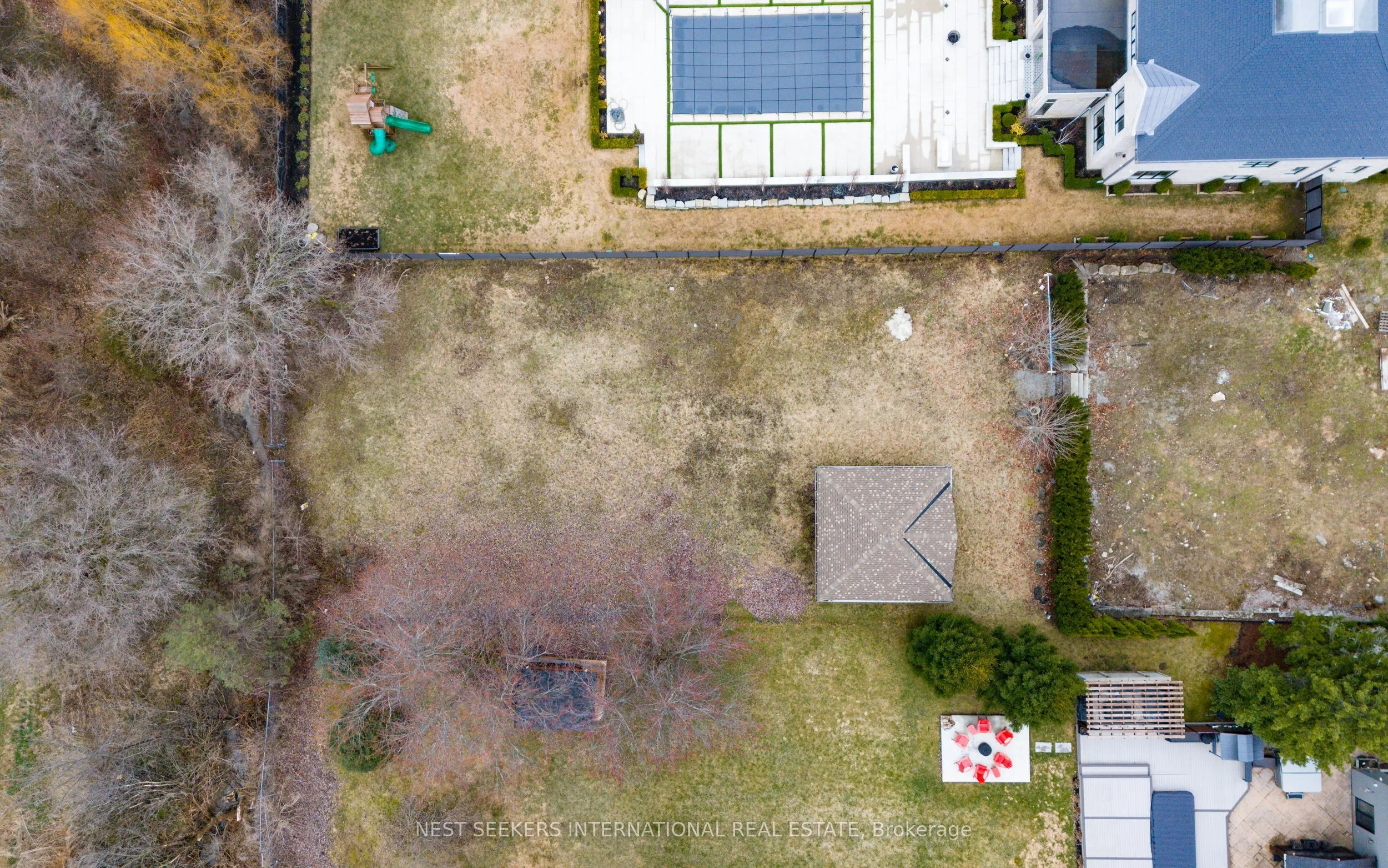 96 Robinson Road