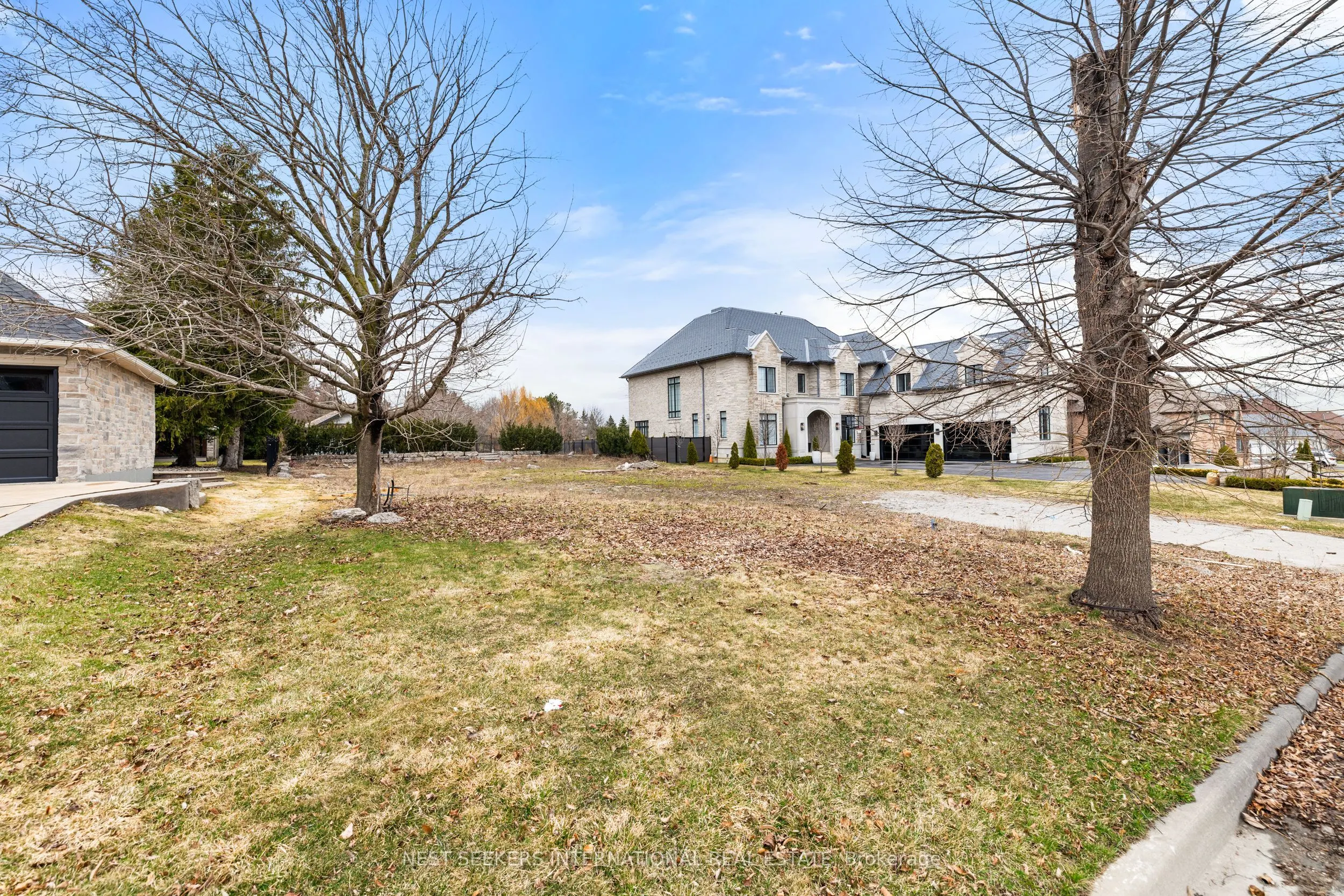 96 Robinson Road