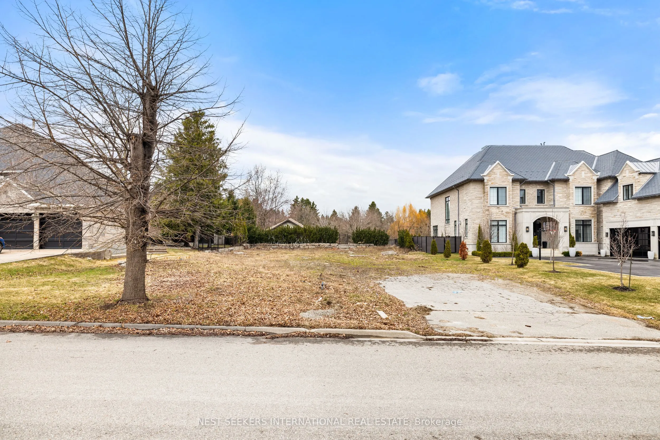 96 Robinson Road