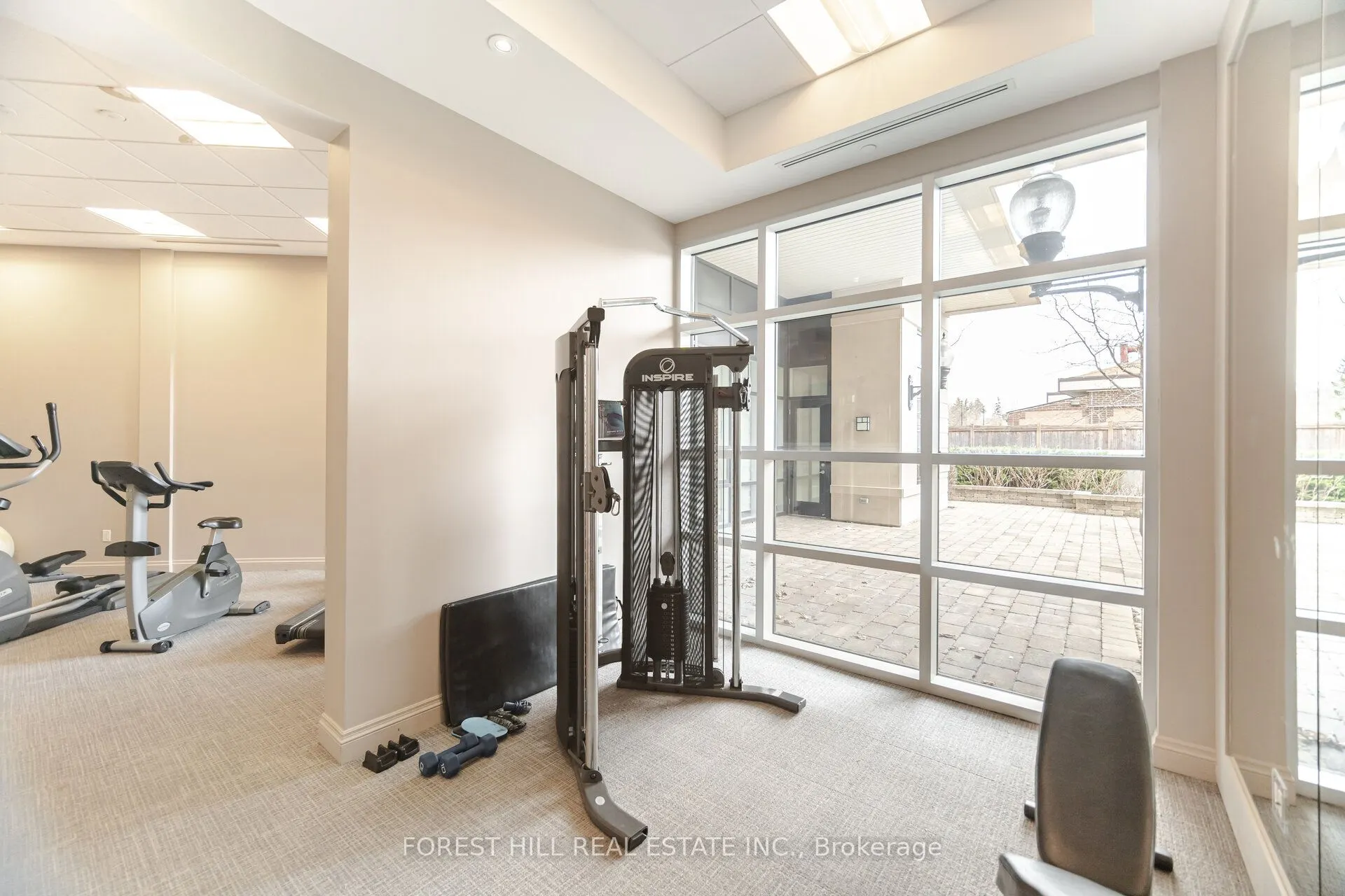 2396 Major Mackenzie Drive W, #220