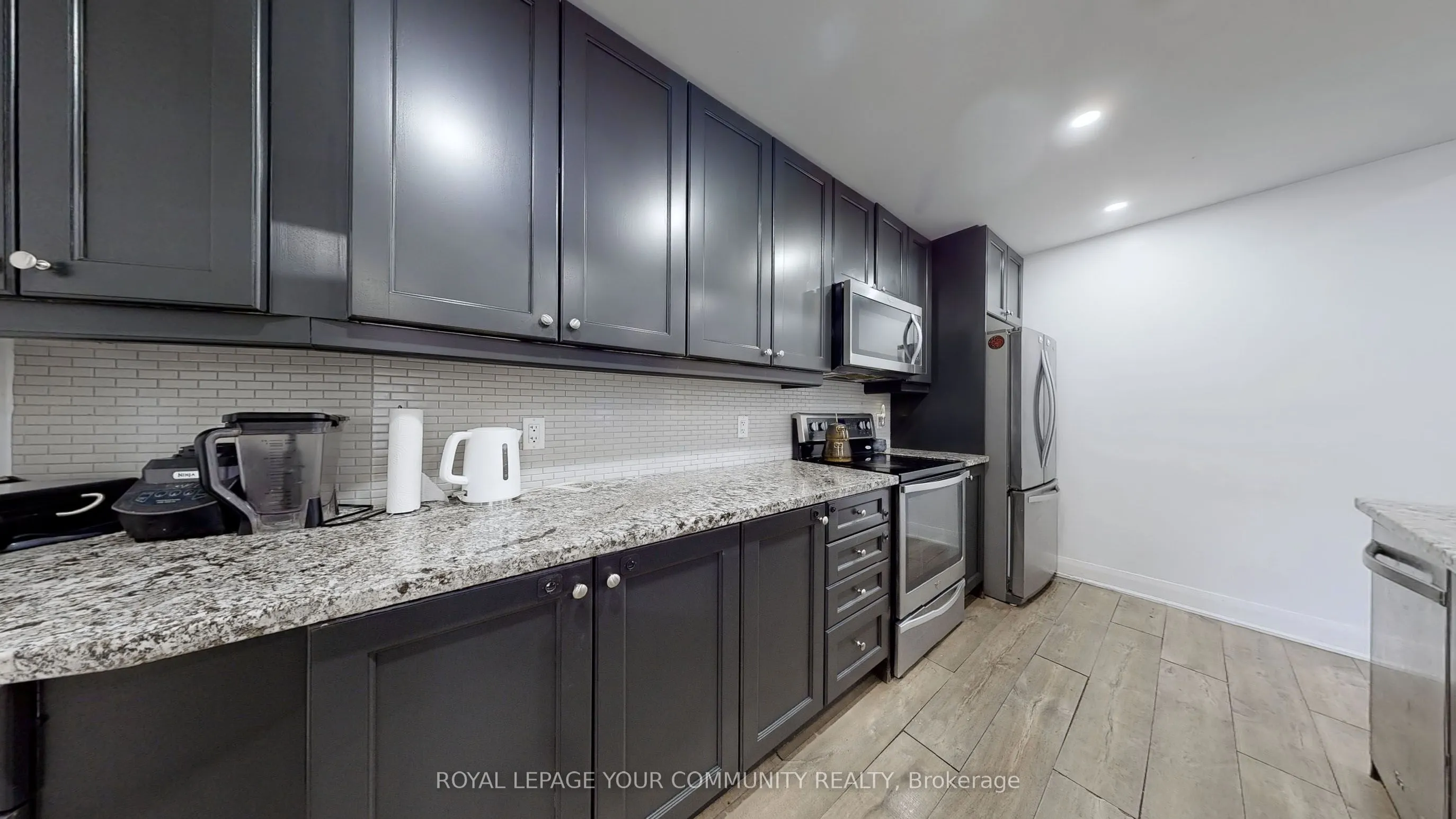 2900 Highway 7 Road, #315