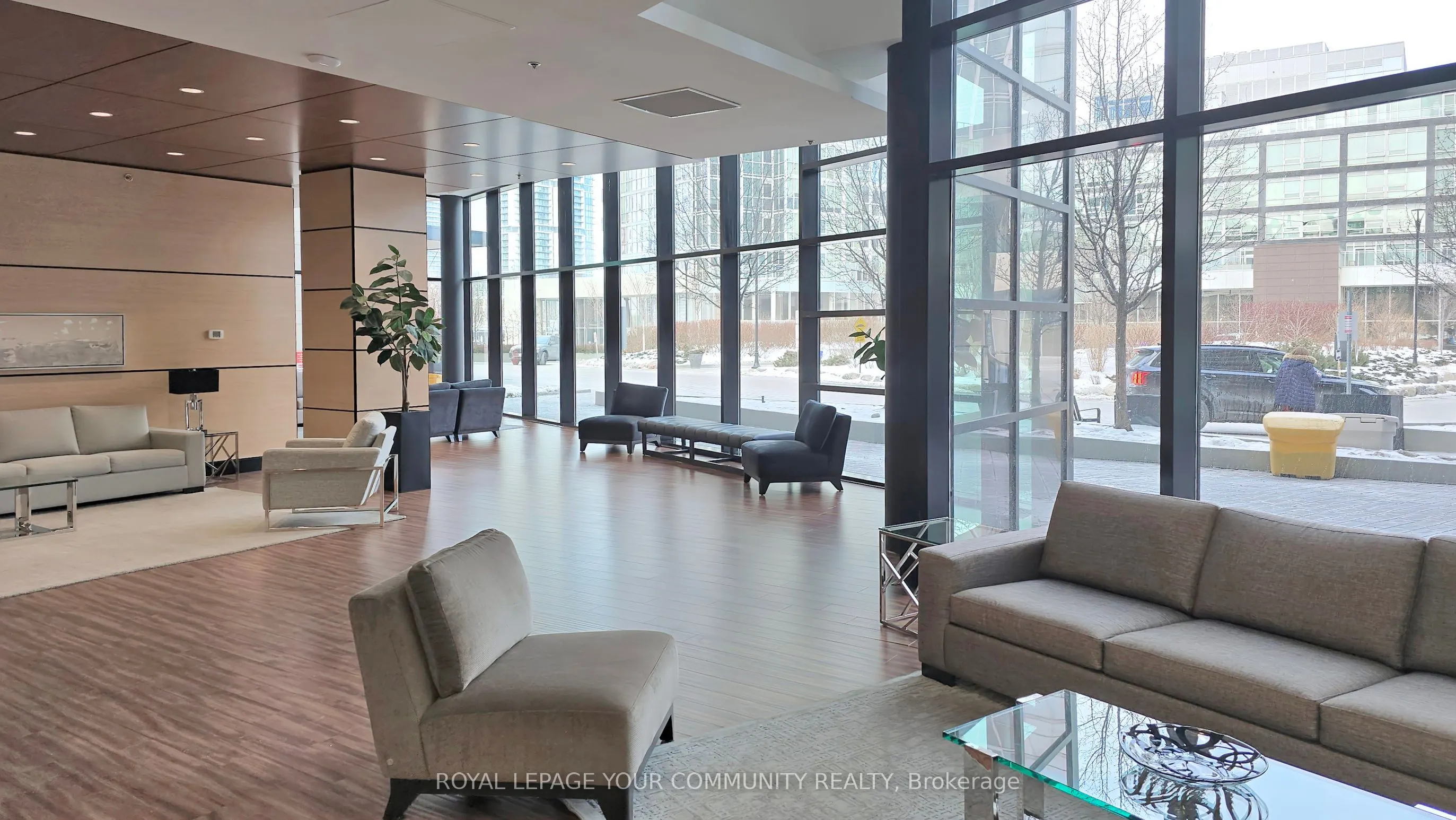 2900 Highway 7 Road, #315