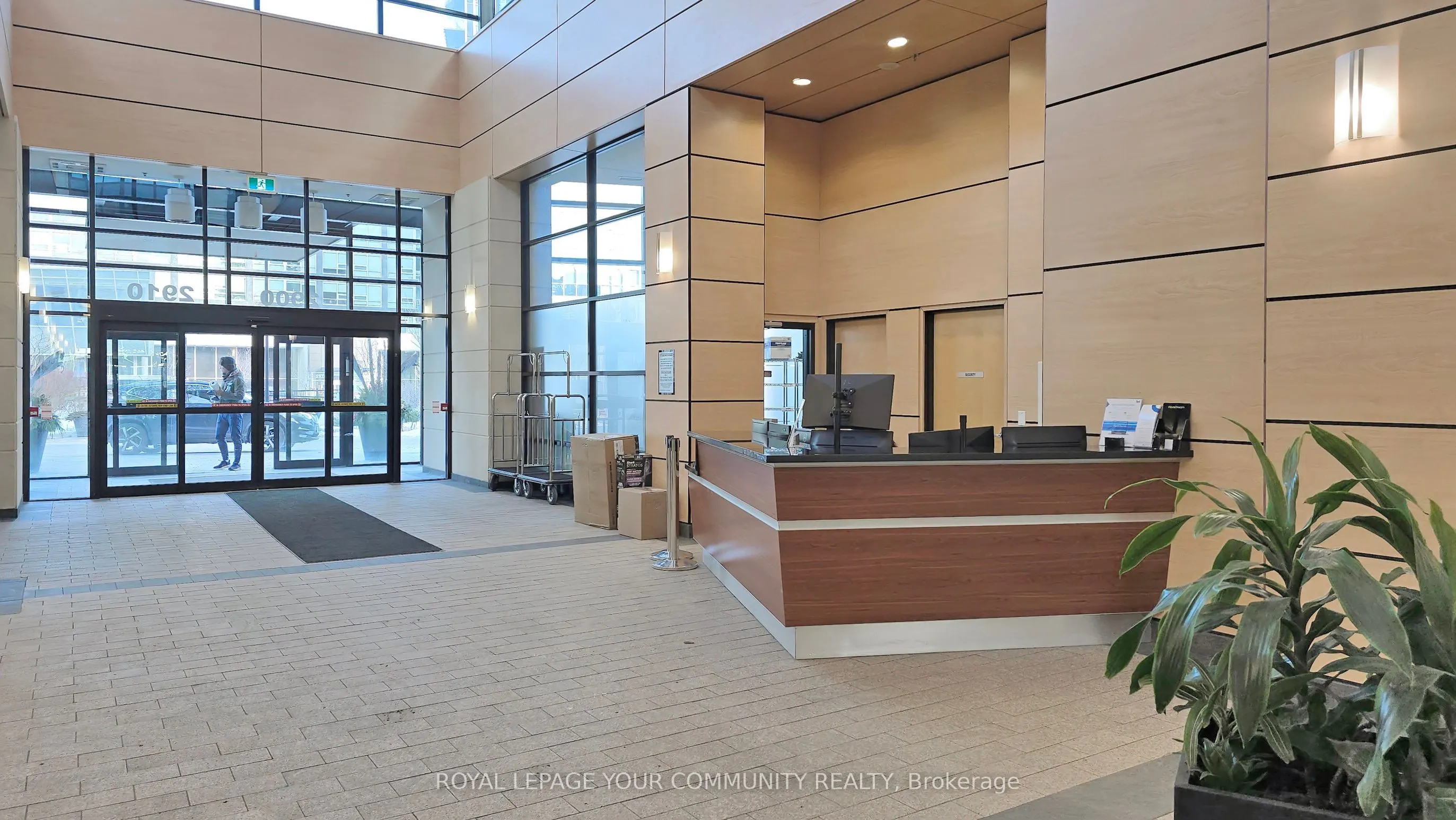 2900 Highway 7 Road, #315