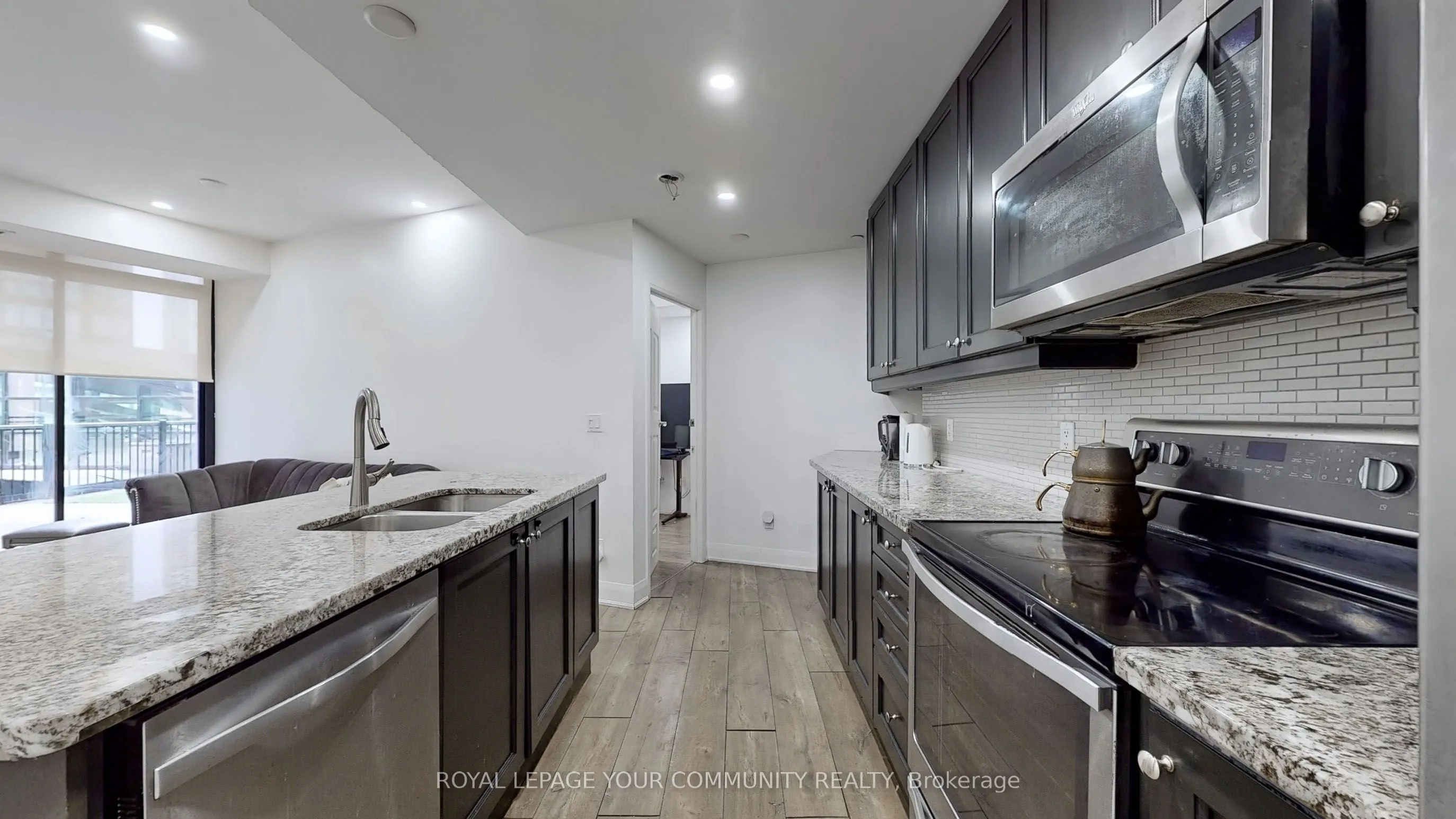 2900 Highway 7 Road, #315