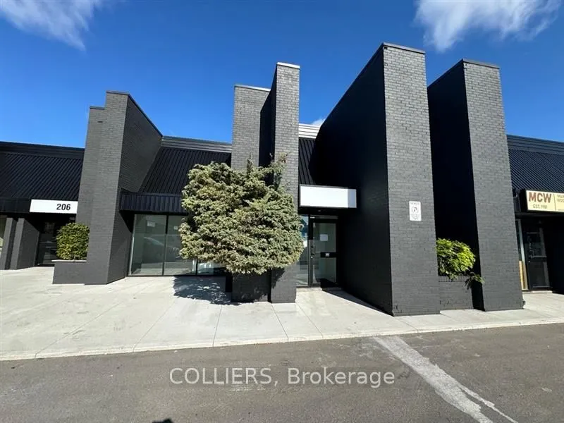 2600 John Street, #207