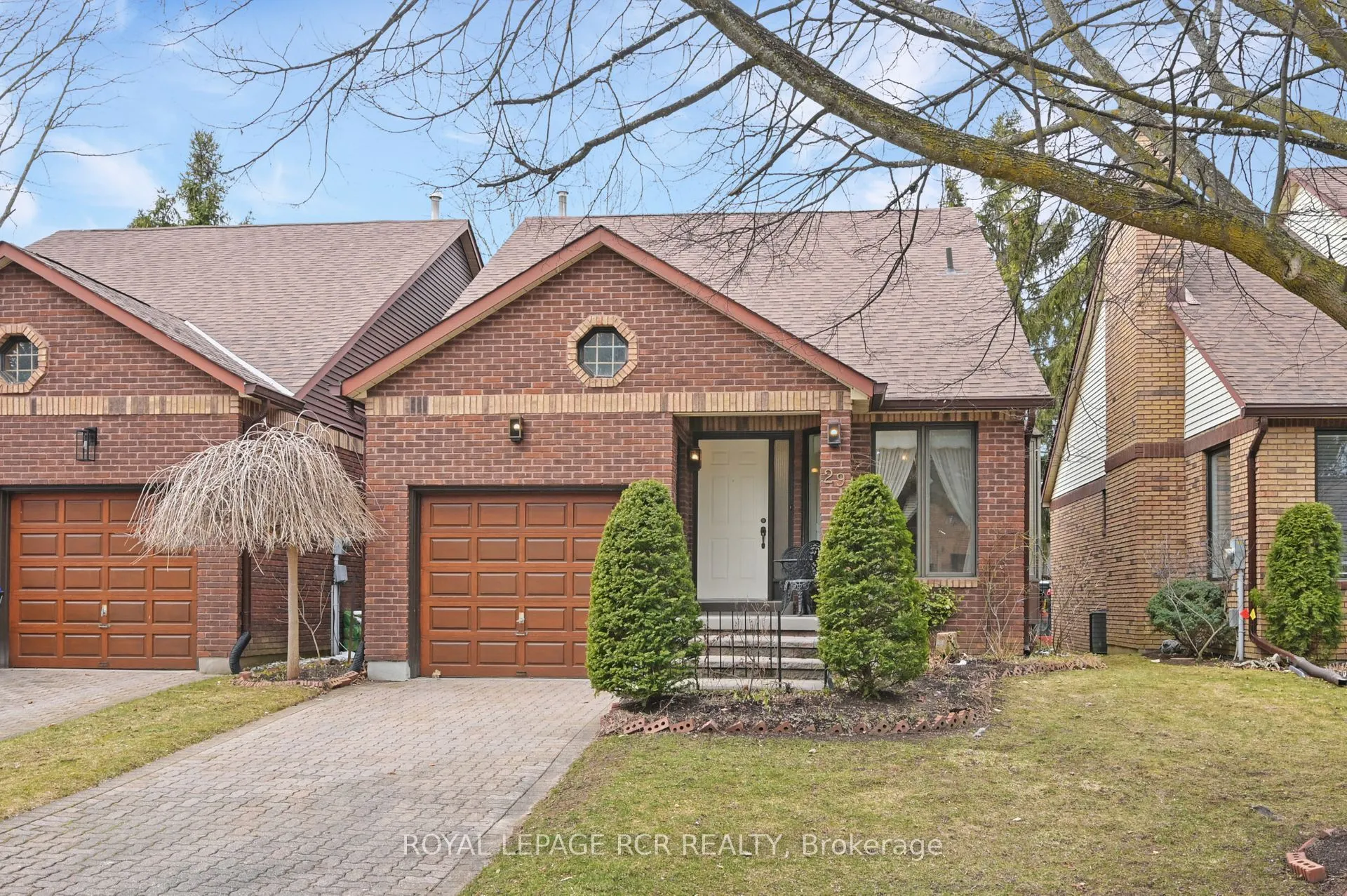 29 Green Briar Road, #16